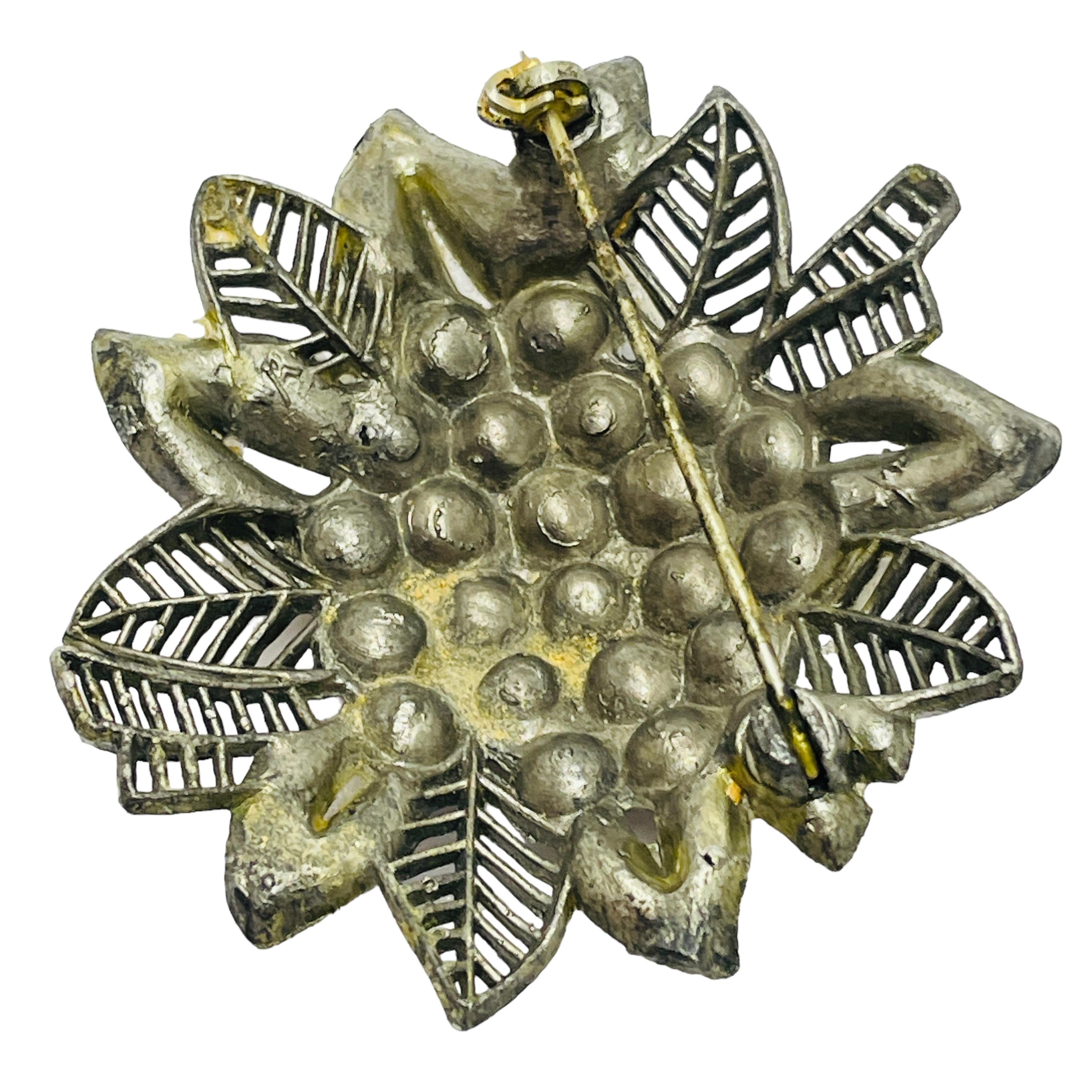 Vintage Silber Ton bunte Strass Brosche im Zustand „Gut“ im Angebot in Palos Hills, IL