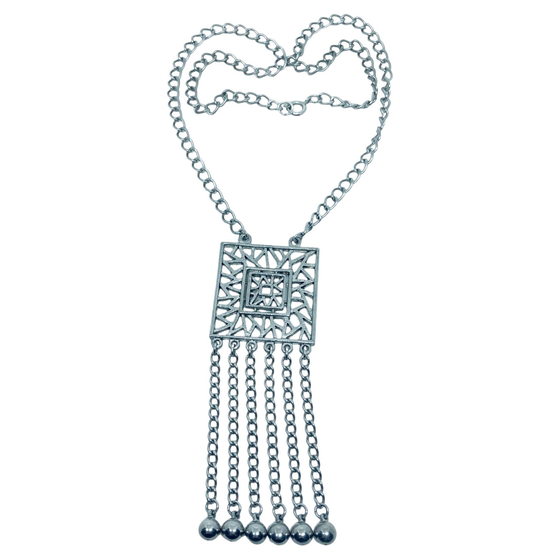 Vintage silver tone dangle chains pendant designer necklace For Sale