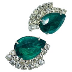 Vintage silver tone emerald green glass clip on earrings
