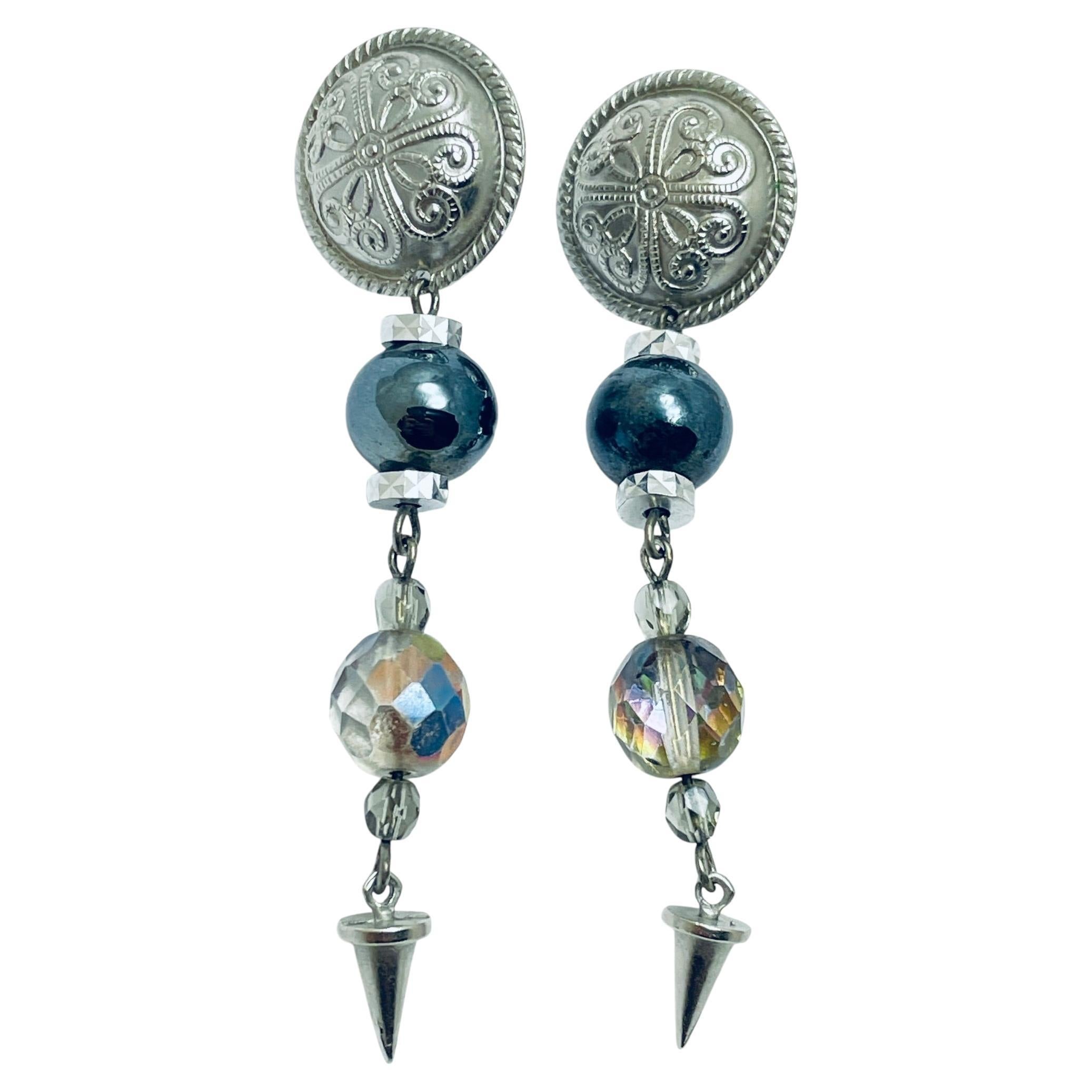 Orecchini vintage di design con perline di vetro argentate e penzoloni