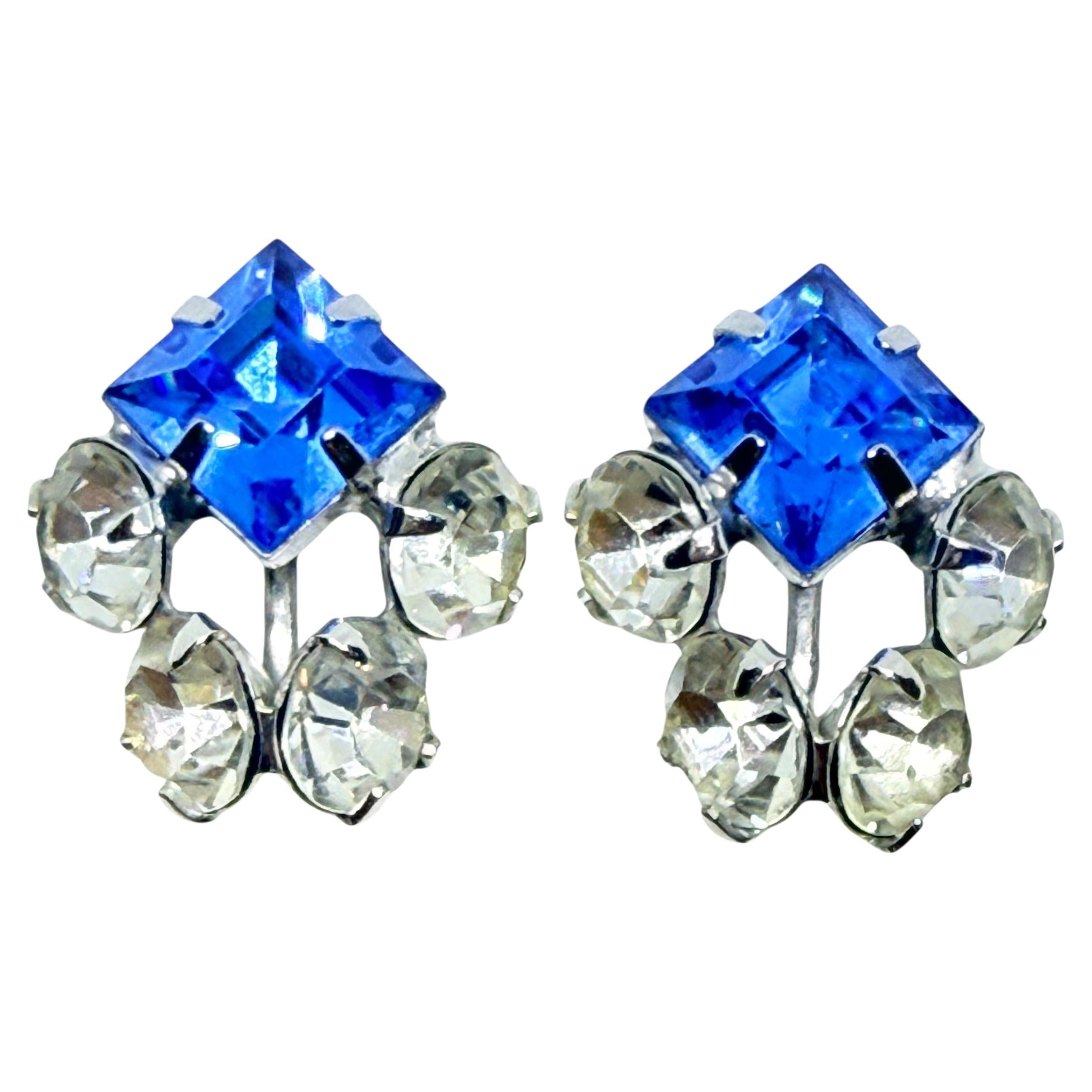 Orecchini vintage in vetro argentato con pietre blu e chiusura a vite