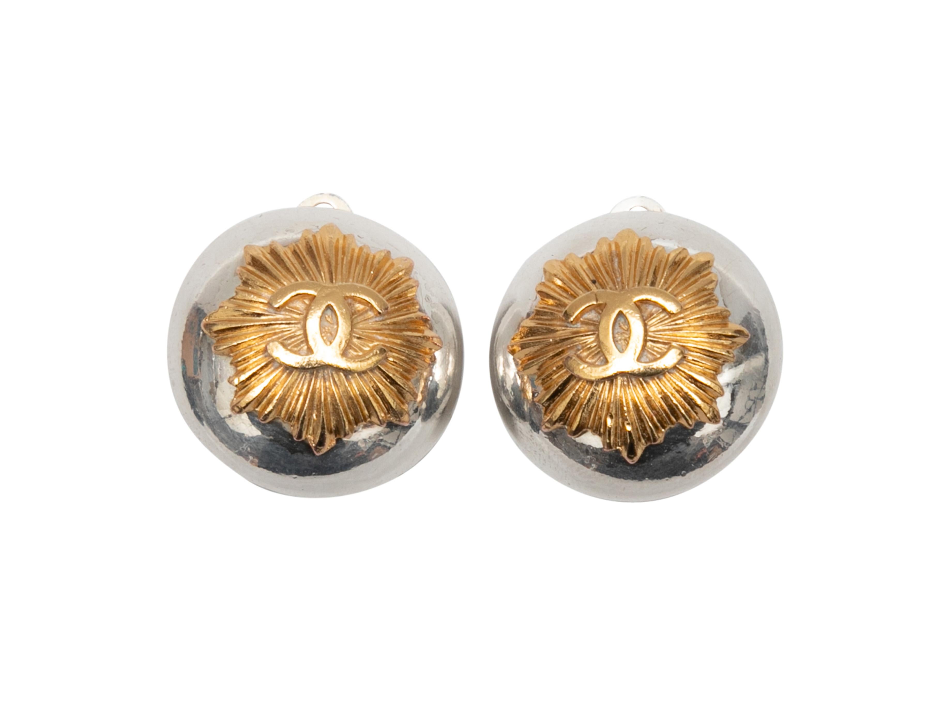 Vintage Silver-Tone & Gold-Tone Chanel Spring 1997 Logo Clip-On Earrings In Good Condition For Sale In New York, NY