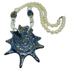 Vintage silver tone huge art glass pendant faux pearls designer artisan necklace