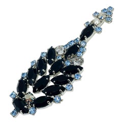 Vintage silver tone jewel black blue topaz glass Christmas tree designer brooch