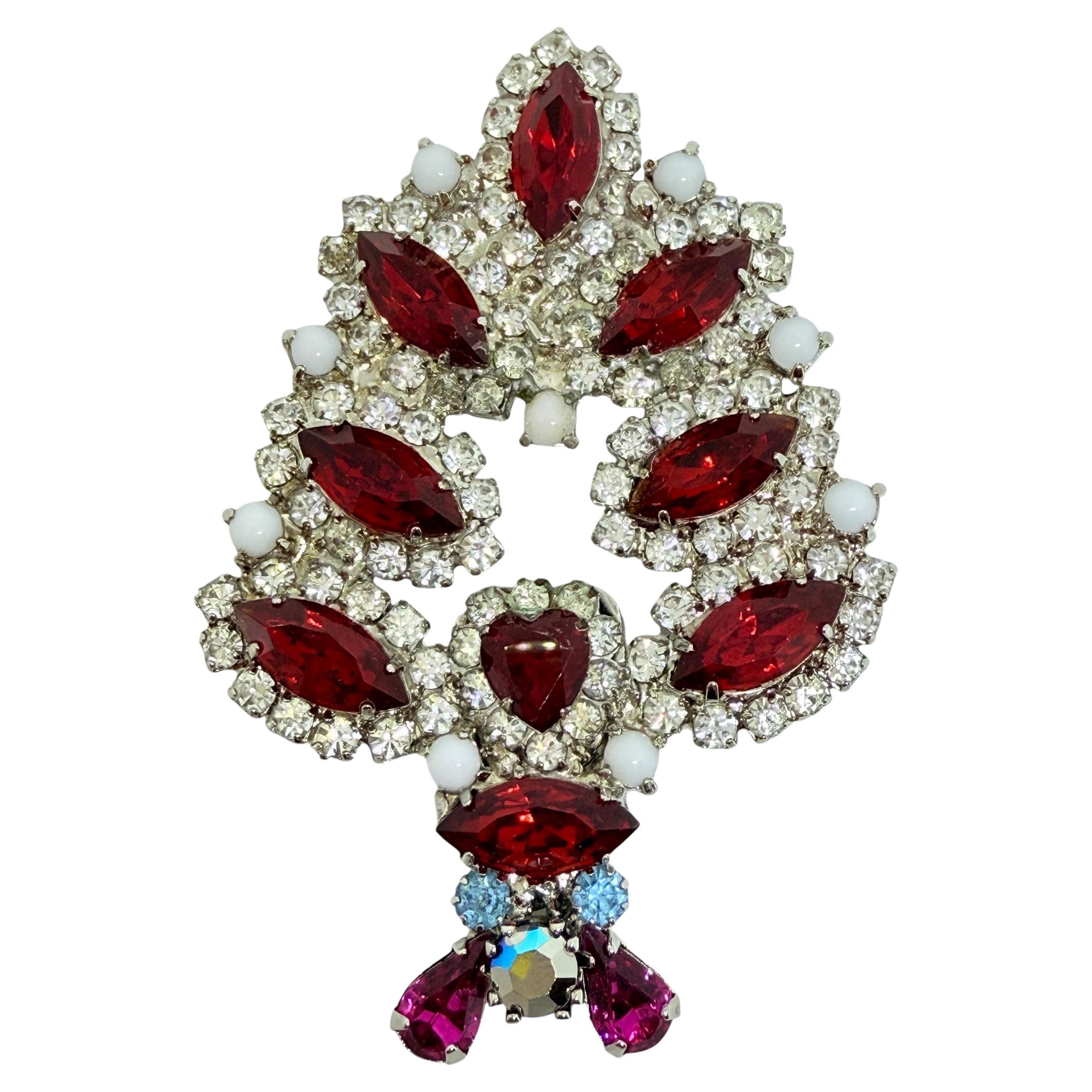 Broche Vintage Silver tone jewelers red clear glass Christmas tree designer brooch