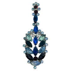 Vintage silver tone jewel sapphire topaz glass Christmas tree designer brooch