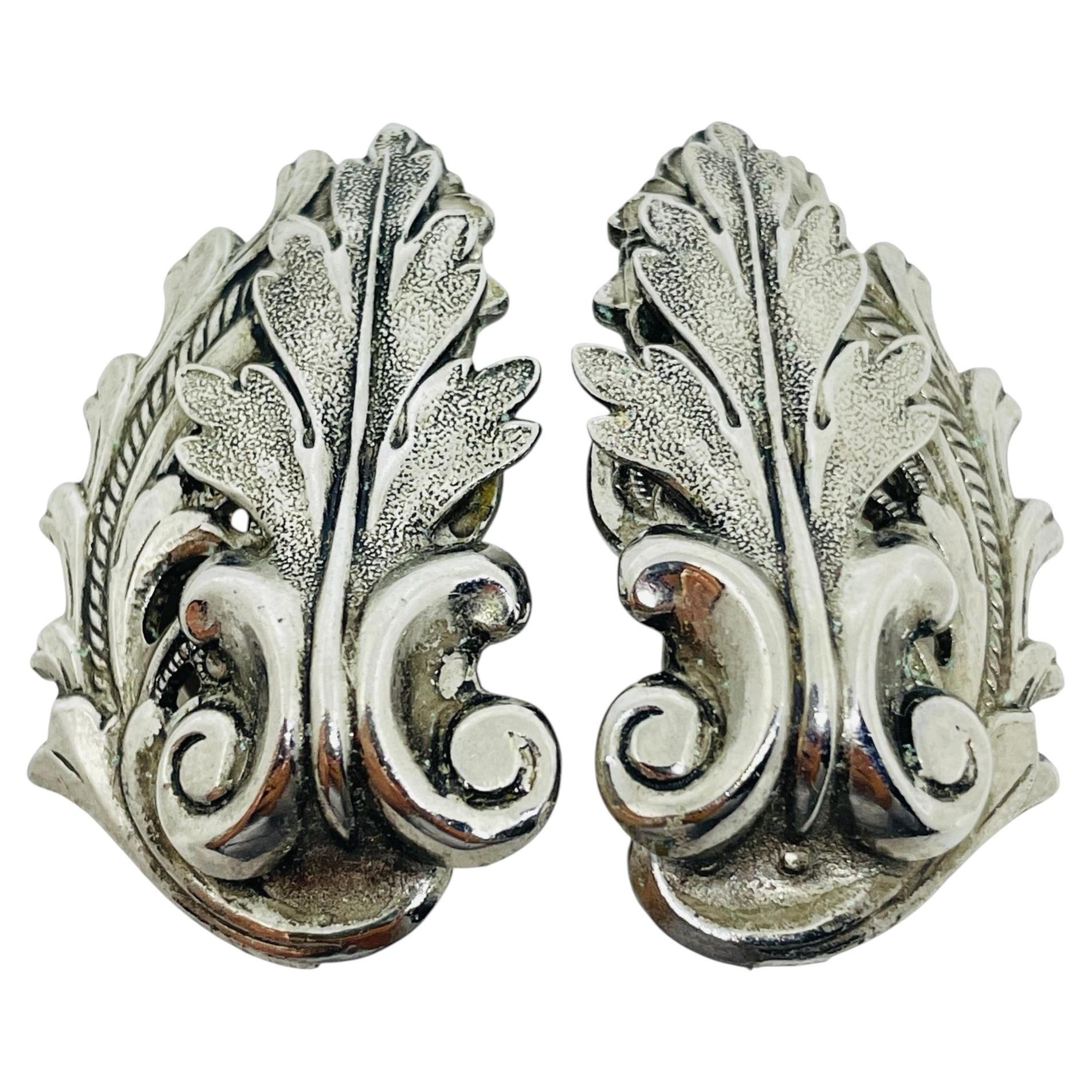 Vintage silver tone leafs designer clip on earrings