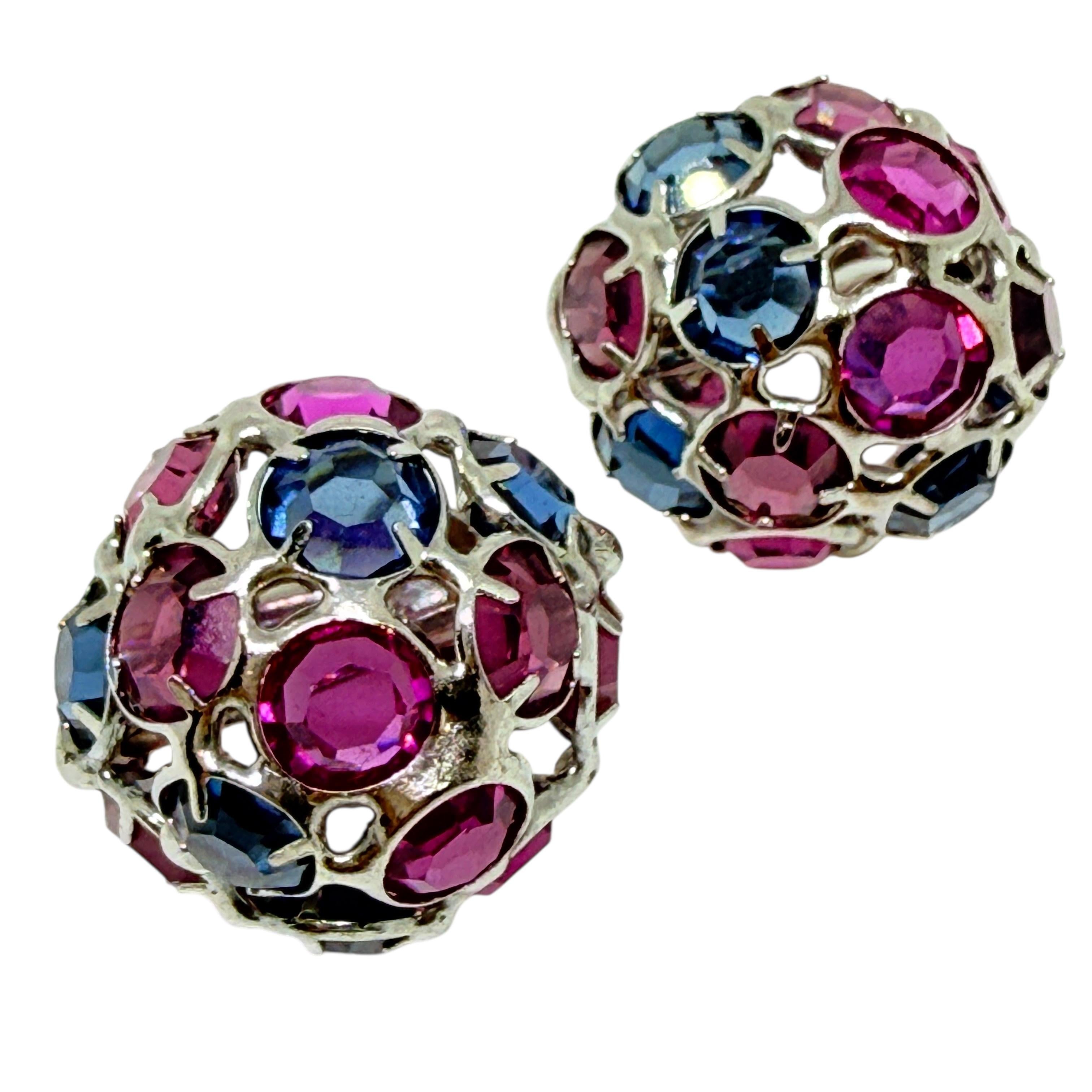 Vintage Silber Ton rosa lila Glas Steine Kuppel Designer Clip auf Ohrringe im Angebot