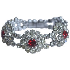 Bracelet vintage en rubis rouge et strass clair de couleur argent, années 1950