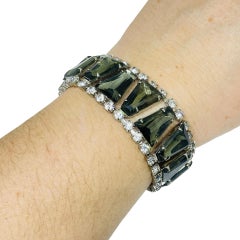 Bracciale a maglie di design in vetro fumé vintage in tonalità argento