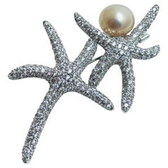 Vintage silver tone starfish pearl designer brooch