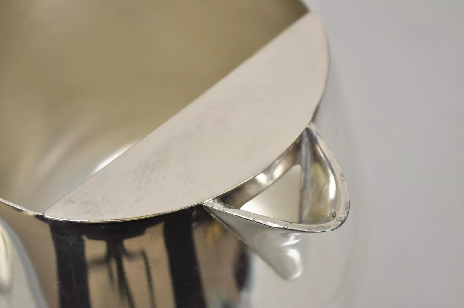 Vintage Silverplate by Poole 837 Large Footed Silver Art Deco Cocktail Pitcher In Good Condition In Philadelphia, PA
