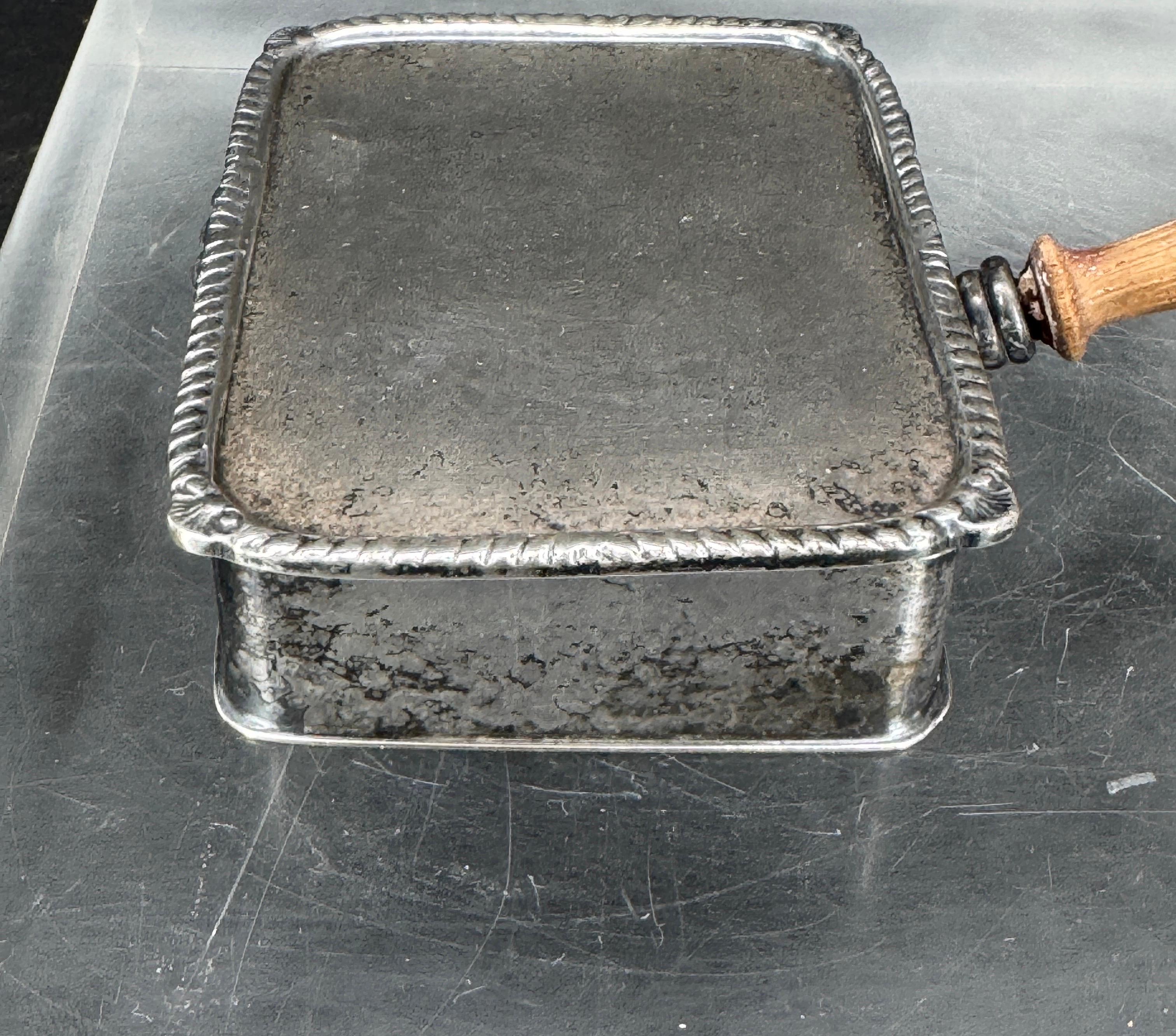 Cenicero de plata vintage para puros Butler en venta 7