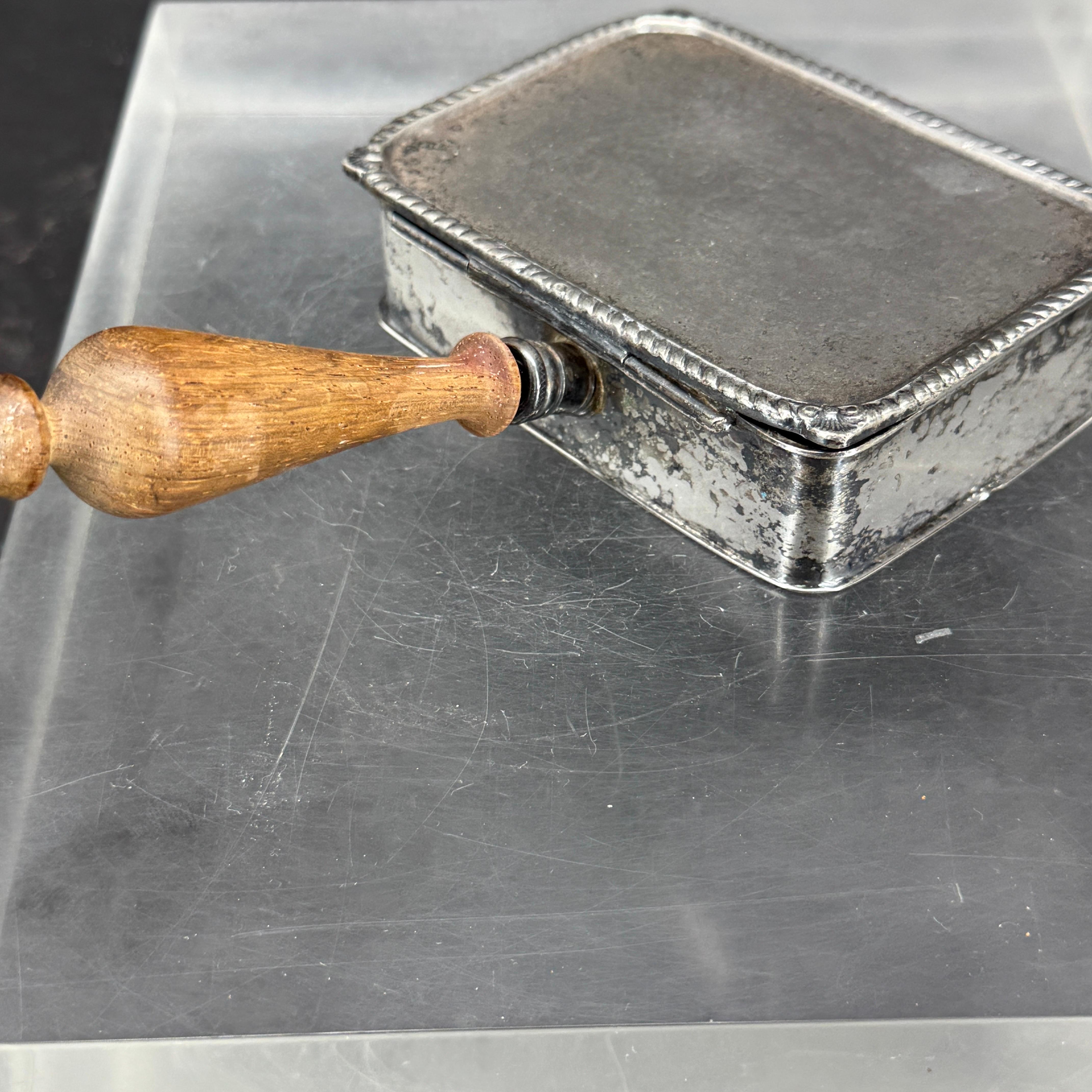 Cenicero de plata vintage para puros Butler Eduardiano en venta