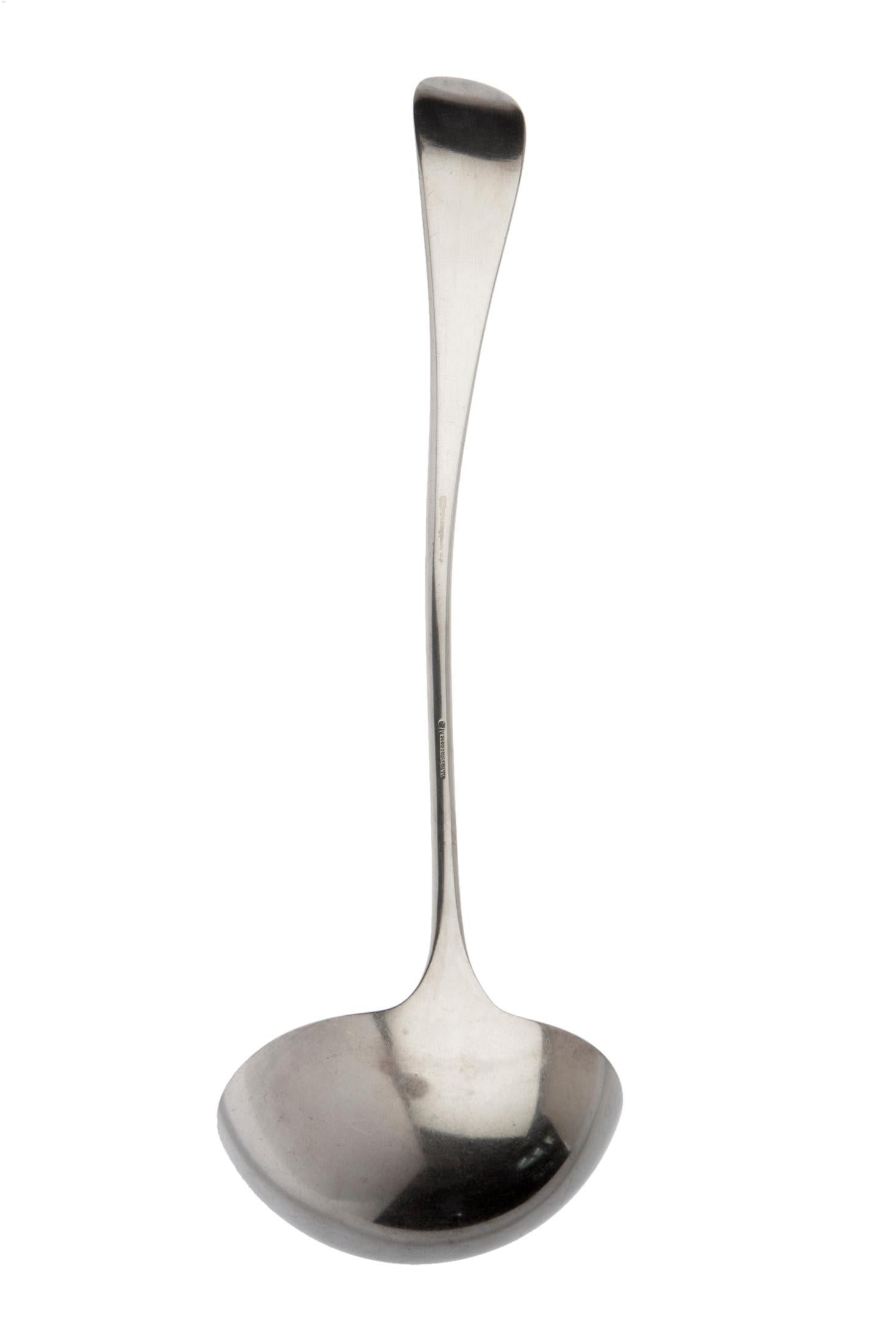 Vintage Silverplate Ladle / Shell & Monogram B In Good Condition For Sale In Malibu, CA