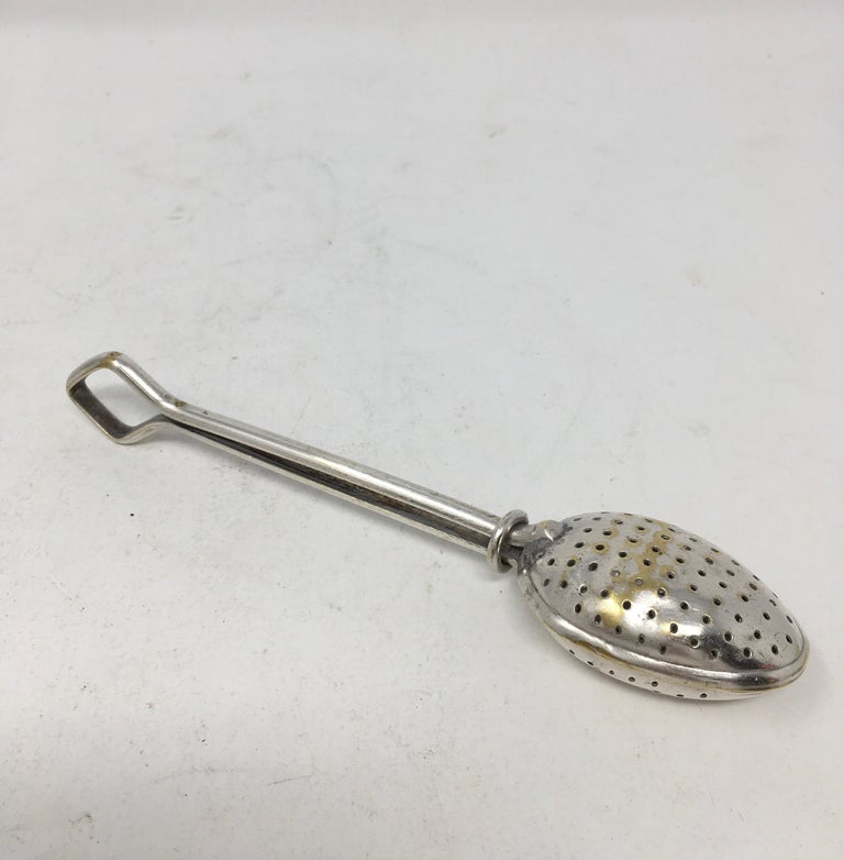 Vintage Silver Plate Tea Infuser Steeper Strainer Spoon For Sale at 1stDibs