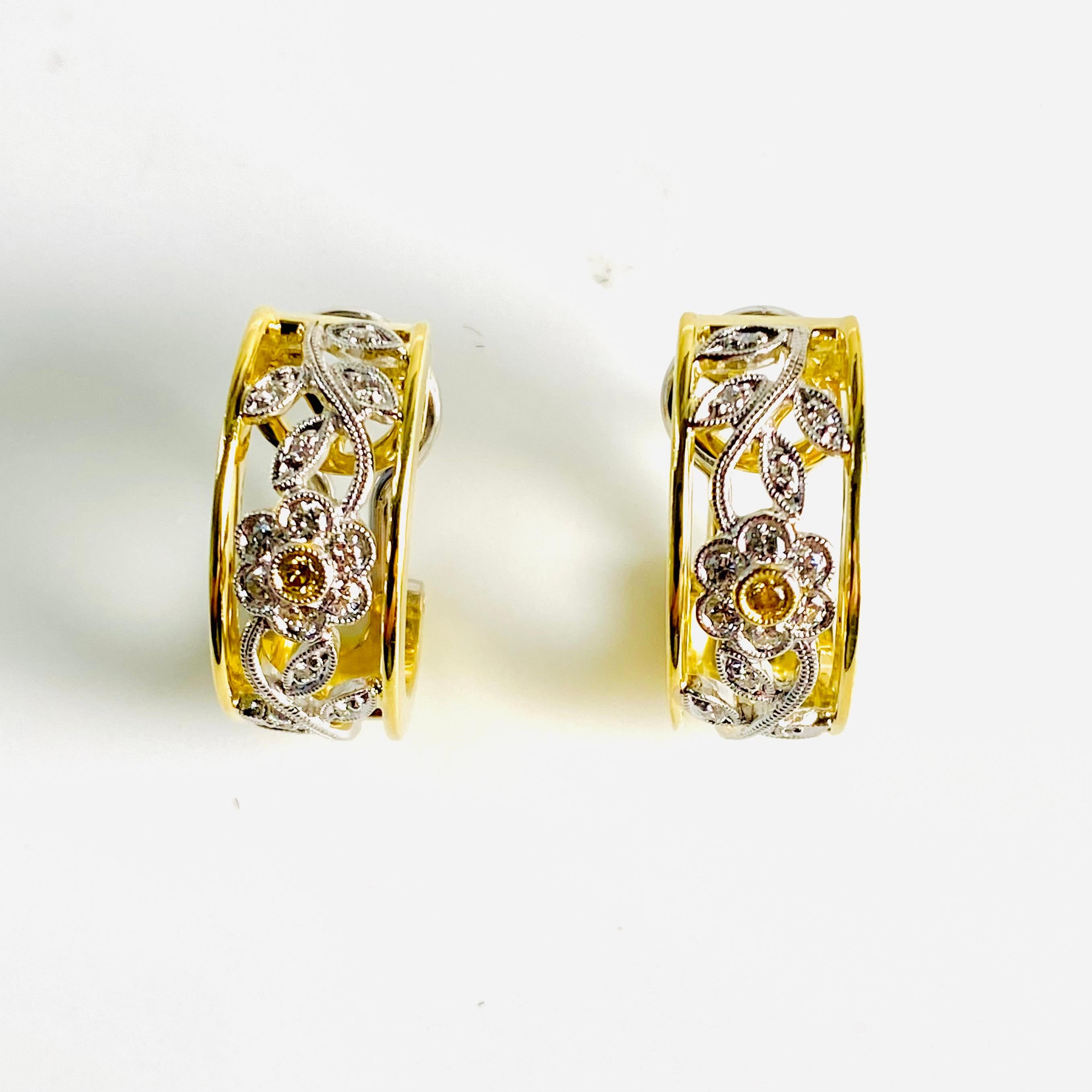 Vintage Simon G. 18K White & Yellow Gold Floral Diamond Huggie Hoop Earrings For Sale 2