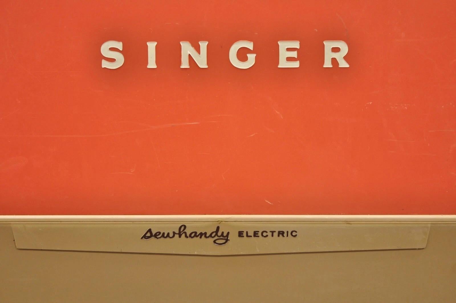 Altro Macchina da cucire elettrica per bambini Singer Sewhandy d'epoca con custodia - Funziona in vendita