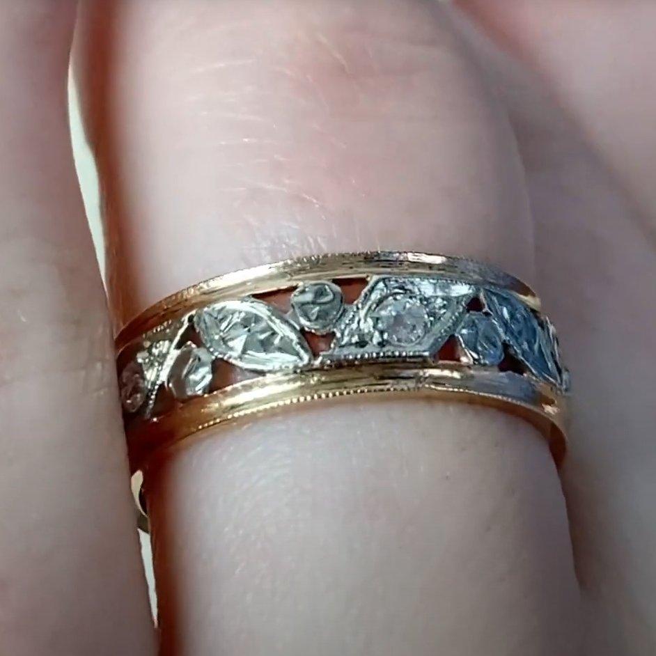Taglio singolo Fascia per l'eternità con diamante a taglio singolo vintage (circa 0,10 carati), oro giallo 14k in vendita