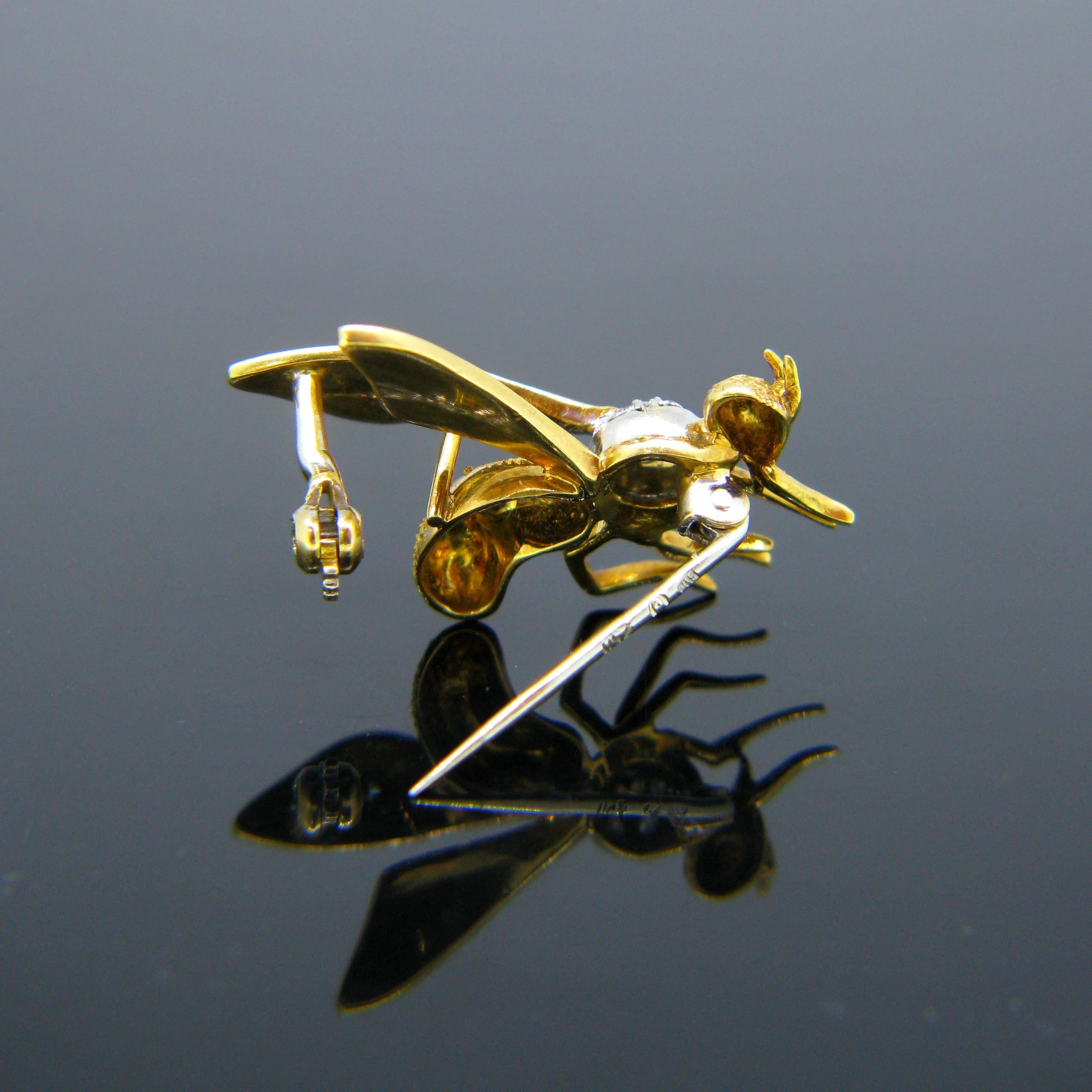 Women's or Men's Vintage Single Cut Diamonds Enamel Wasp Yellow White Gold Brooch