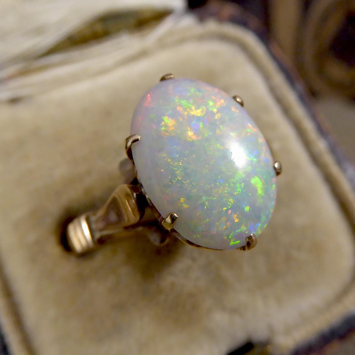 Vintage Single Oval Opal Ring in 9 Carat Yellow Gold with Heart Detailed Gallery 1