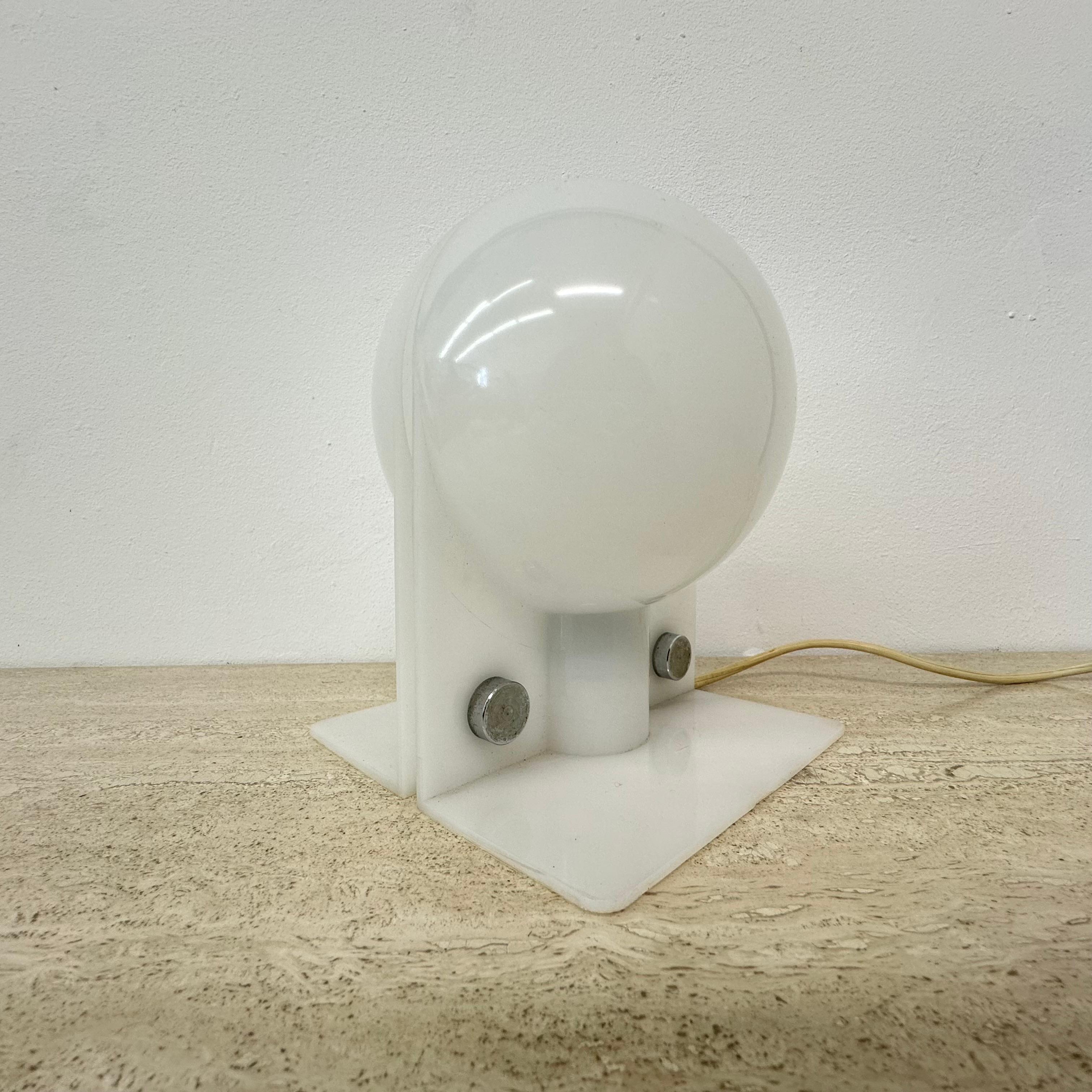 Lampe Sirio de Sergio Brazzoli pour Harvey Guzzini, ère de l'espace des années 1970 en vente 1