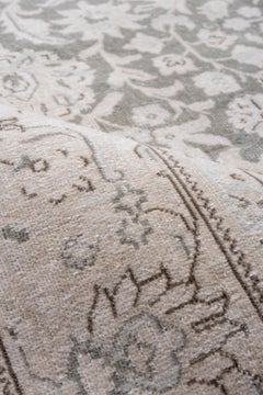 Vintage Sivas Floral Vine Scroll