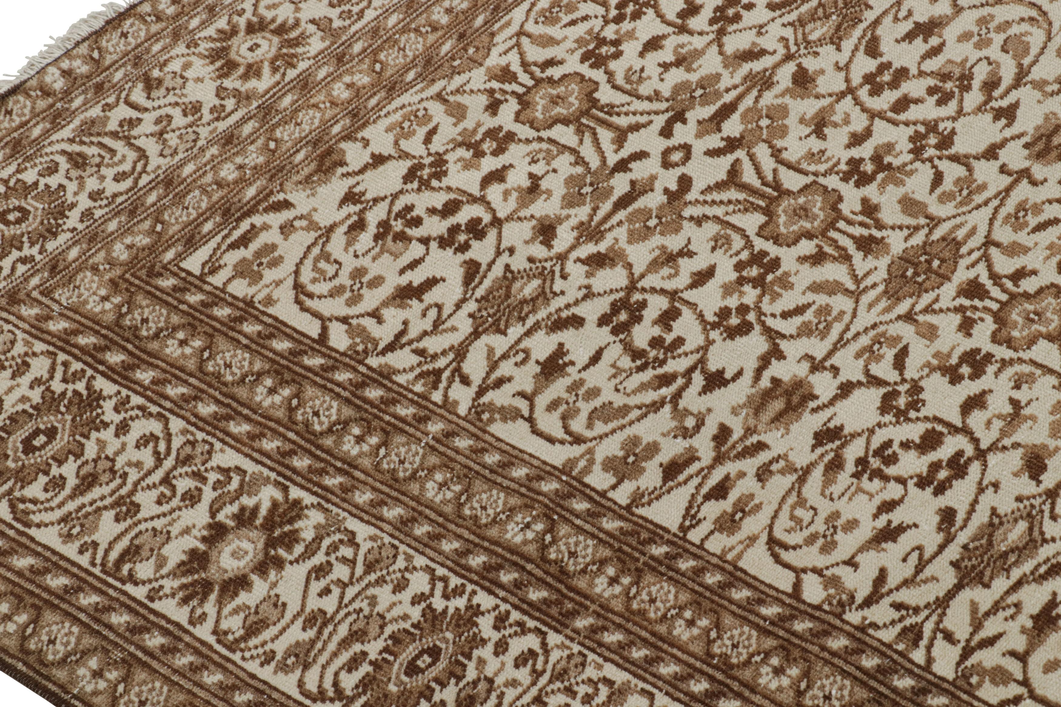 Sivas-Teppich in Beige und Brown, mit Herati-Mustern, von Rug & Kilim im Zustand „Gut“ im Angebot in Long Island City, NY