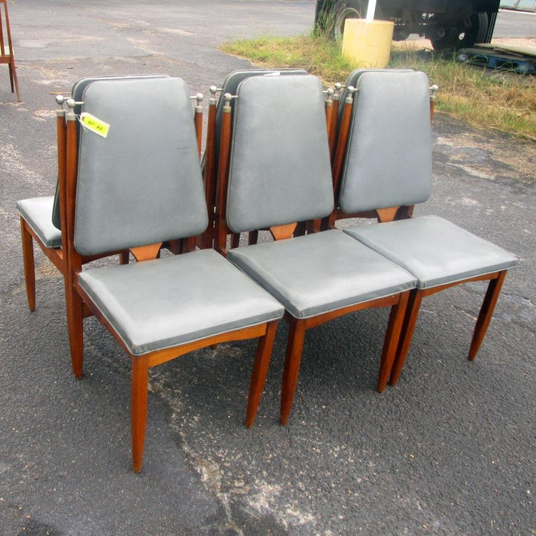 Vintage Six '6' Italian Dining Chairs In Good Condition For Sale In Pasadena, TX