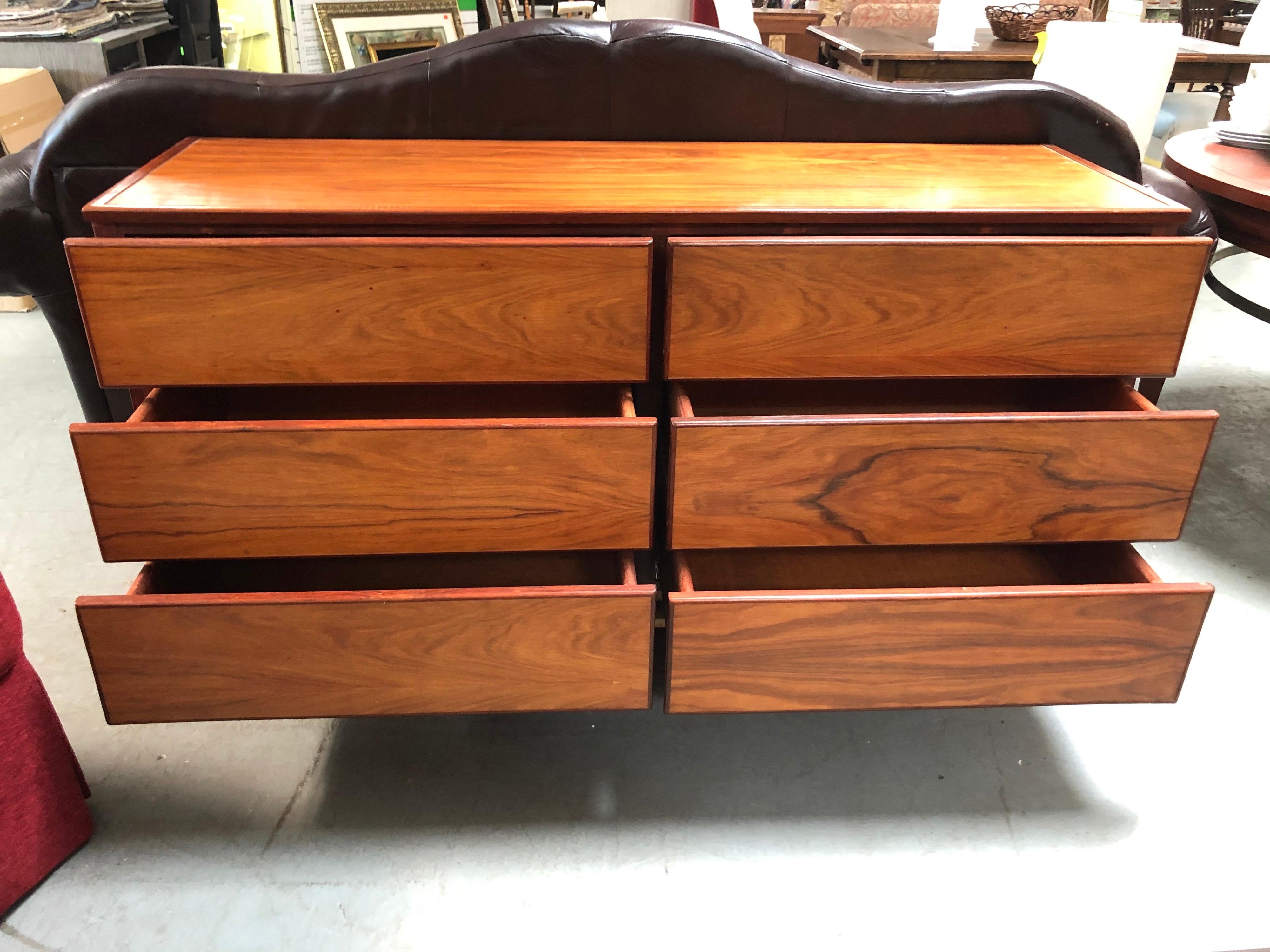 Mid Century Modern Six Drawer Rosewood Dresser 10