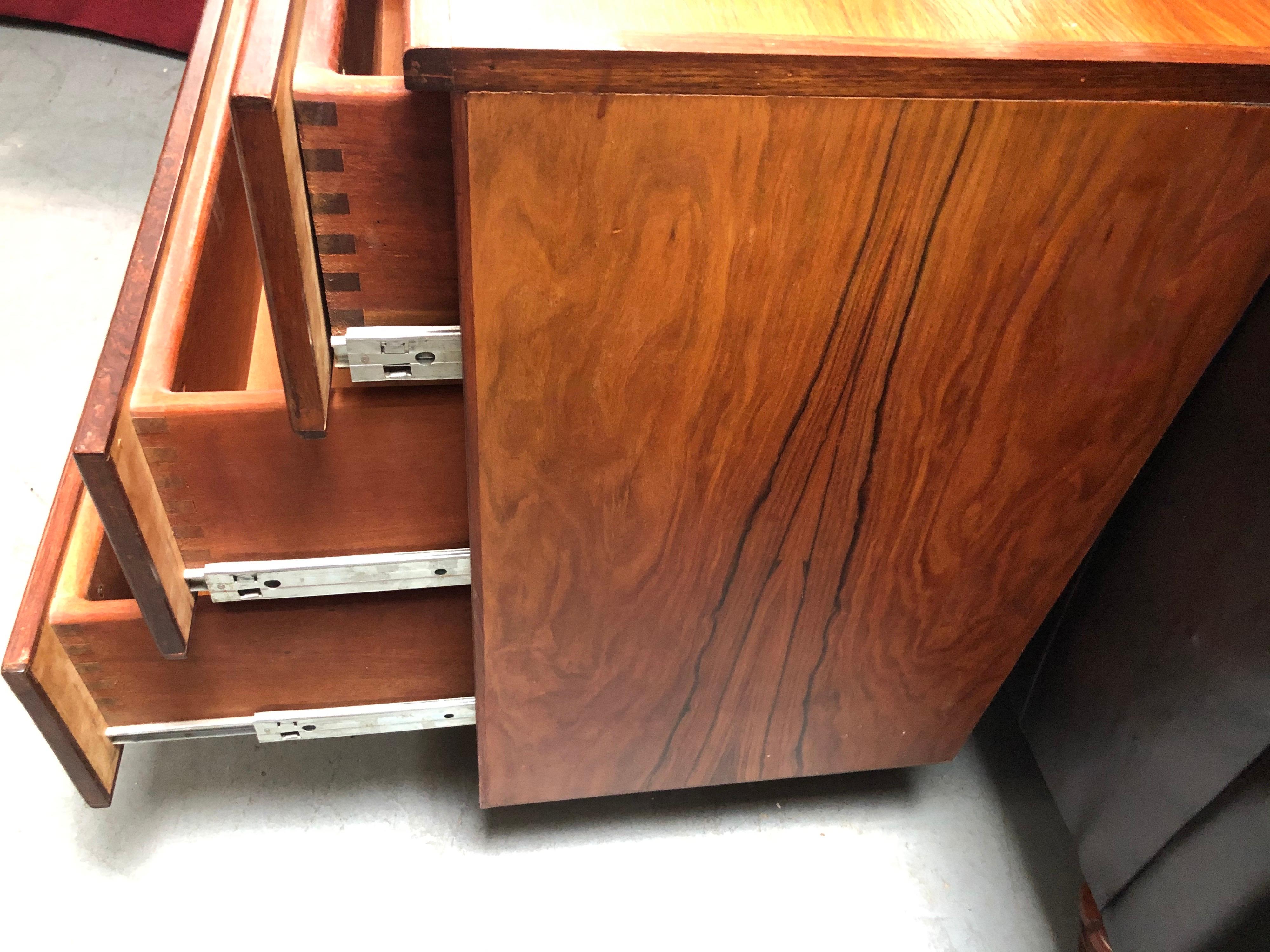 Mid Century Modern Six Drawer Rosewood Dresser 12