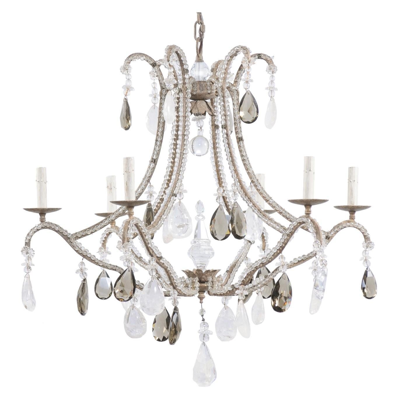 Lampadario vintage a sei luci con soffitto a cascata, impreziosito da cristalli di rocca e fumé