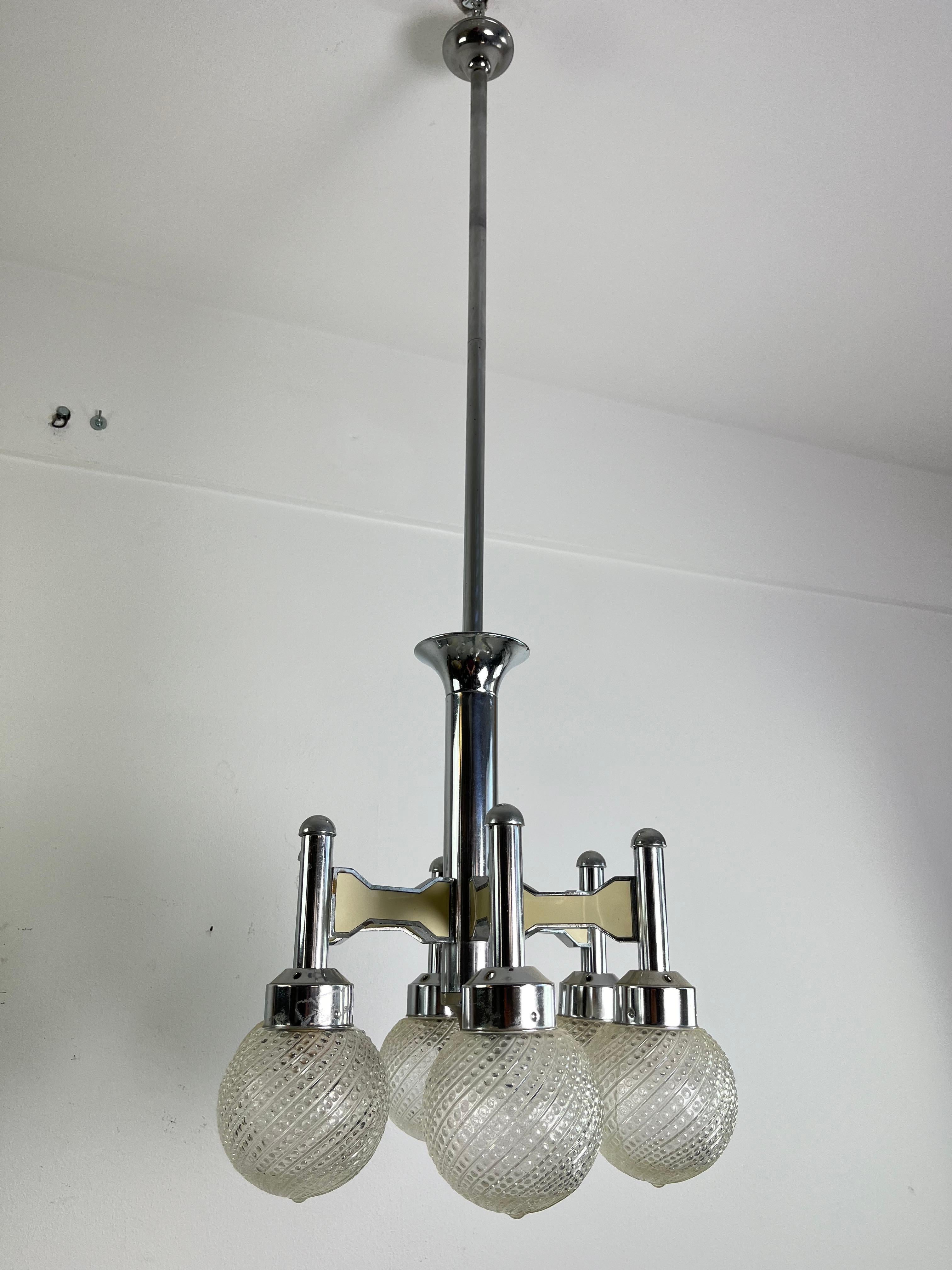 Vintage Six-Light Steel And Murano Glass Chandelier Attributed To L. Frigerio For Sale 5