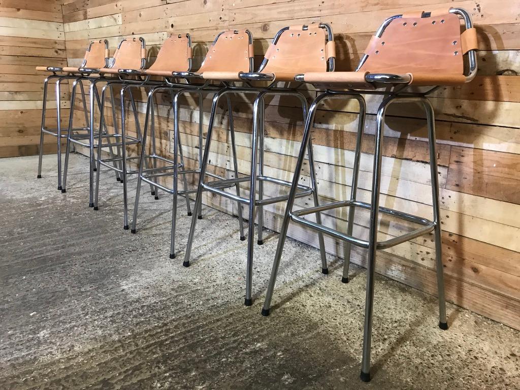 Vintage cognac colour Leather Stools Selected by Charlotte Perriand for Les Arcs In Good Condition In Markington, GB
