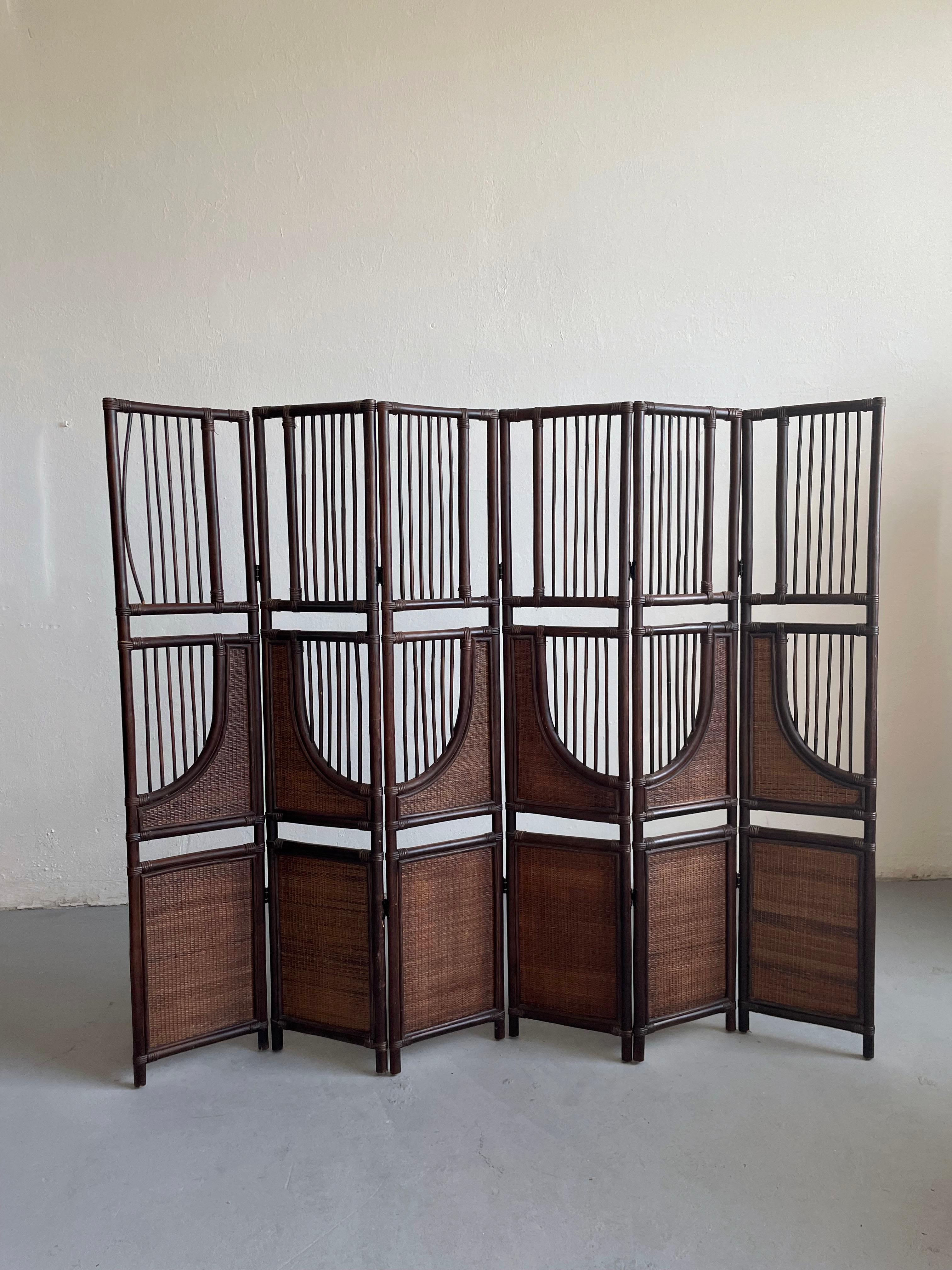 Vintage-Raumteiler aus getöntem Bambus und Rattan mit sechs Tafeln (Europäisch) im Angebot