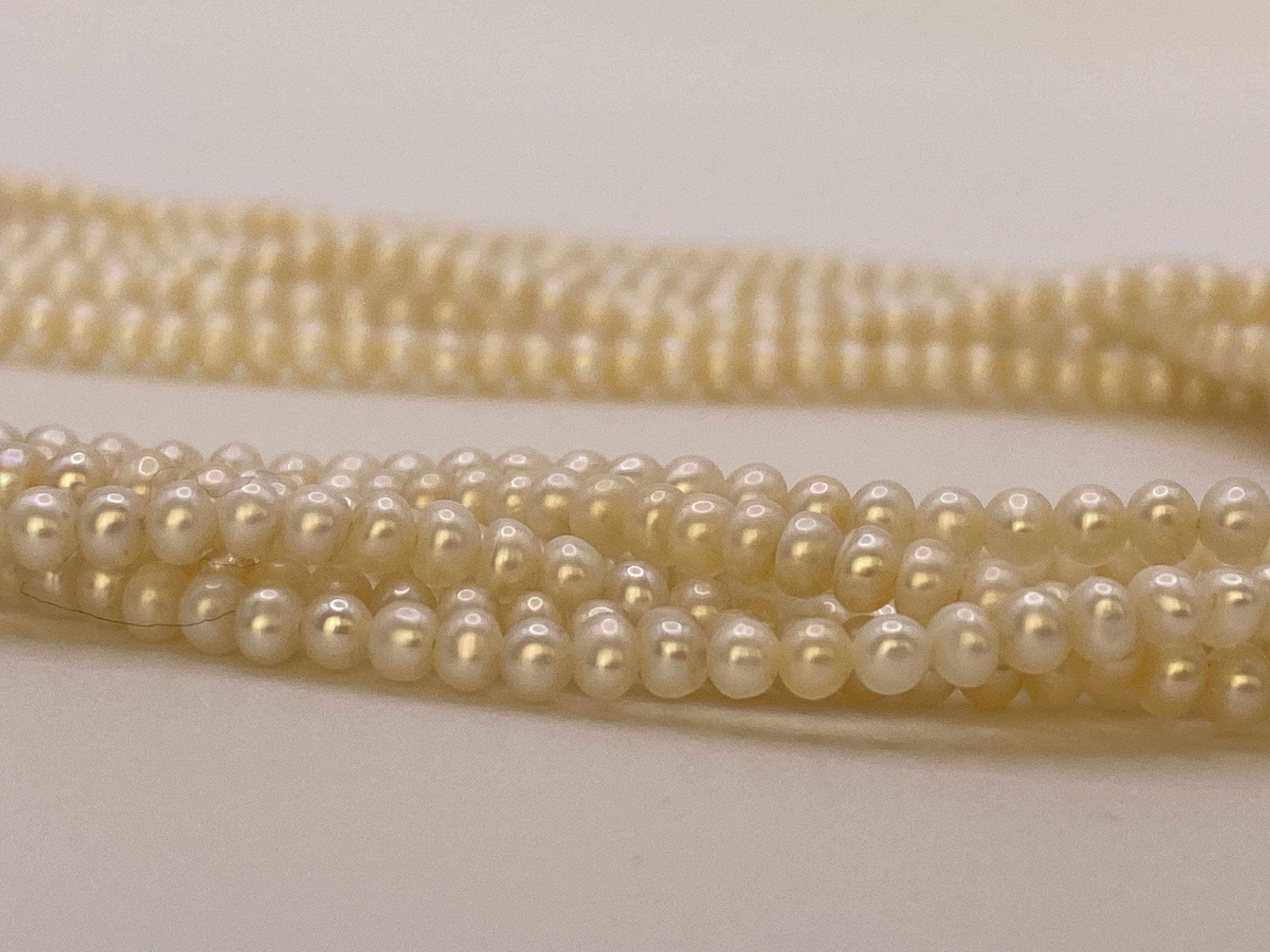Vintage Six-Strand Fresh Water Button Pearl Choker Necklace with gold clasp. For Sale 5