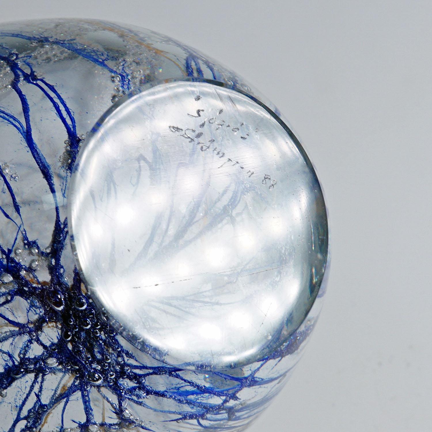Vase Sjogras de Goran Stroemgren pour Art Glassworks Urshult Suède en vente 4