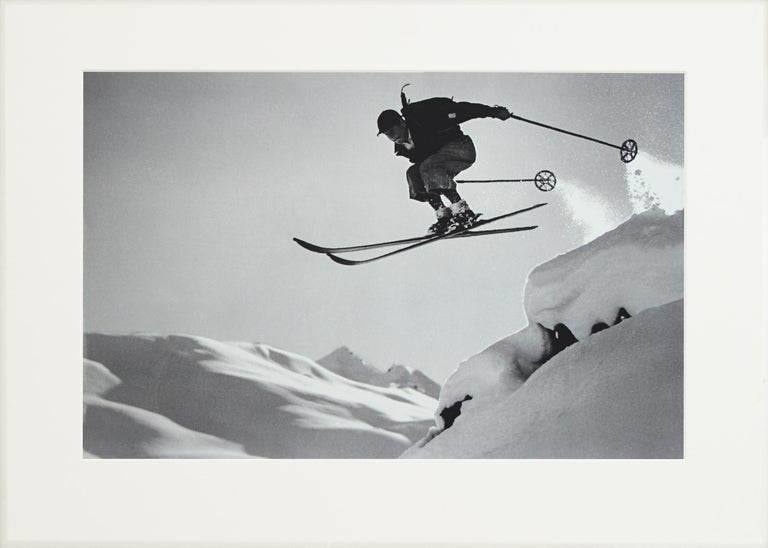 Photographie de ski vintage ancienne, photographie de ski alpin ancien, ?� A Courageous Jump 