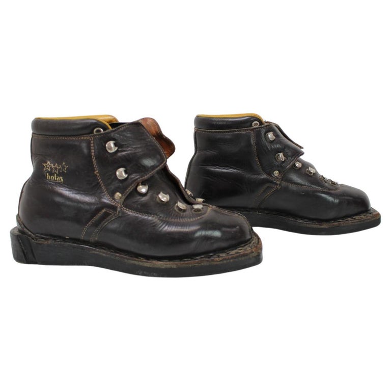 Vintage Skiing Boots by Botas, Czechoslovakia, 1970's For Sale at
