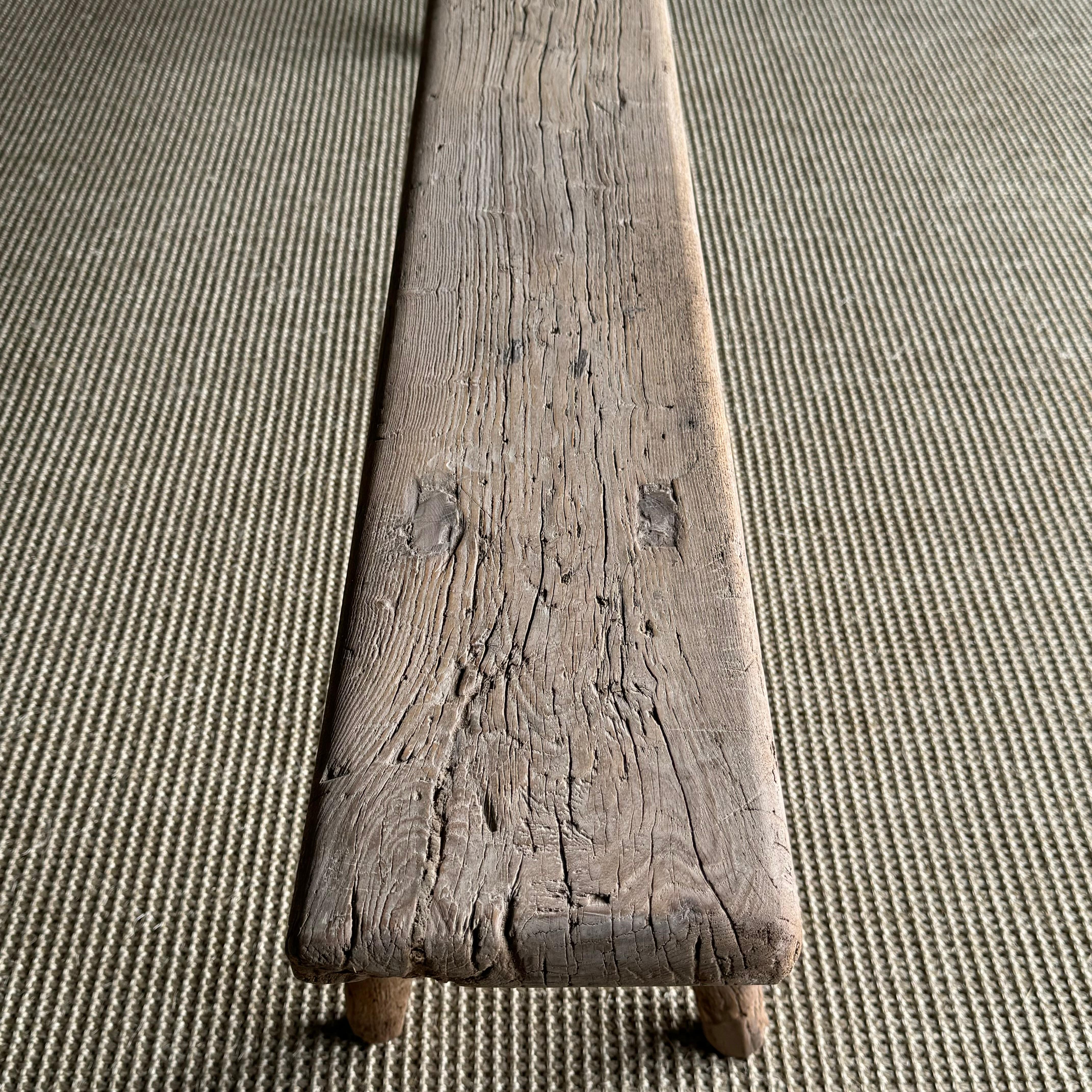 Banc vintage en bois d'orme maigre en vente 2