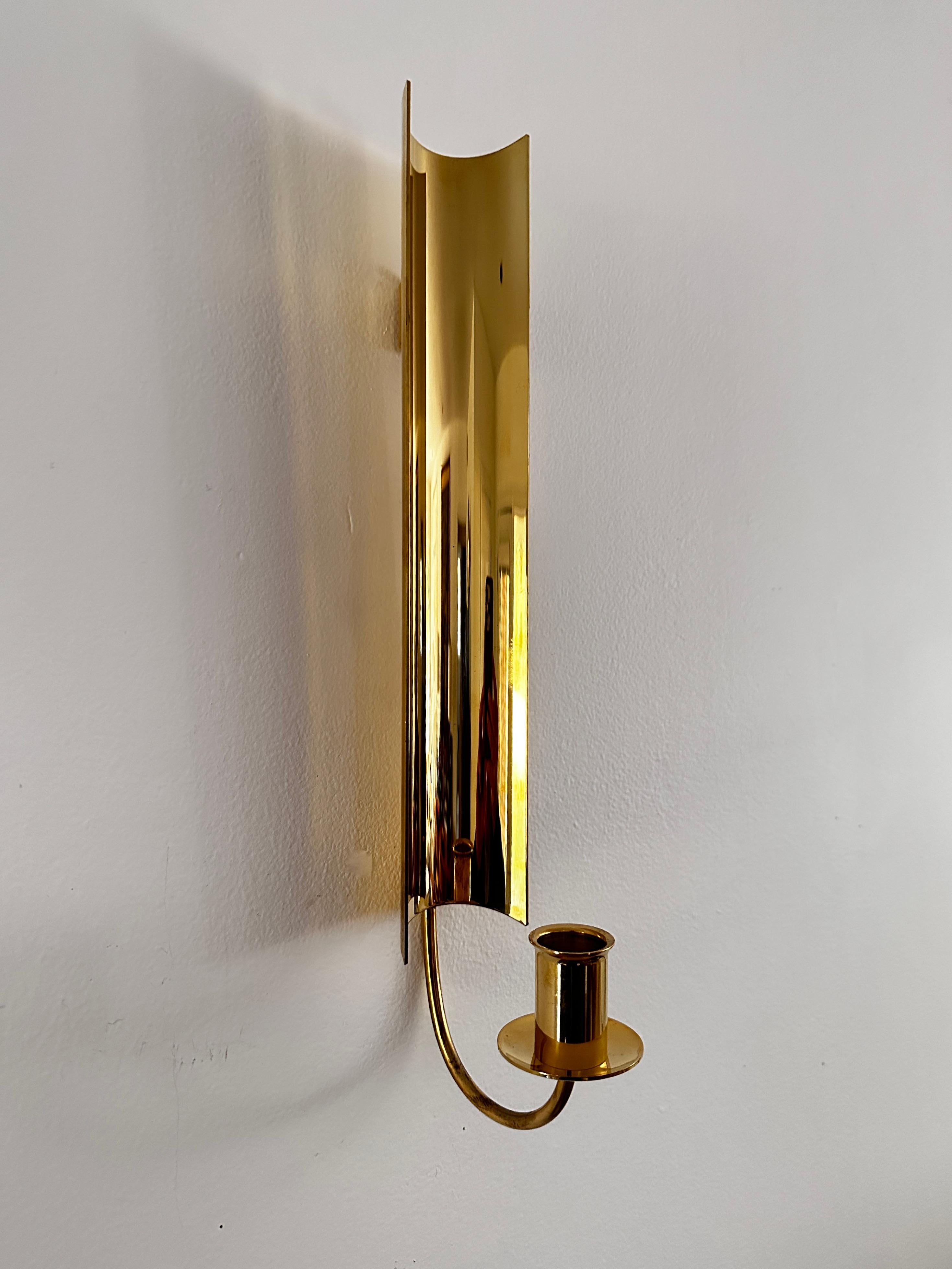 Hand-Crafted Vintage Skultana Wall Sconce Designed By Pierre Forsell For Sale