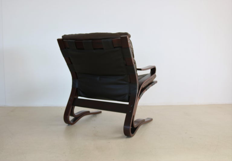 Vintage Skyline Easy Chair For Sale at 1stDibs