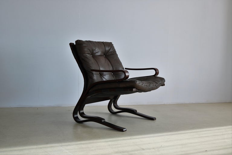 Vintage Skyline Easy Chair For Sale at 1stDibs