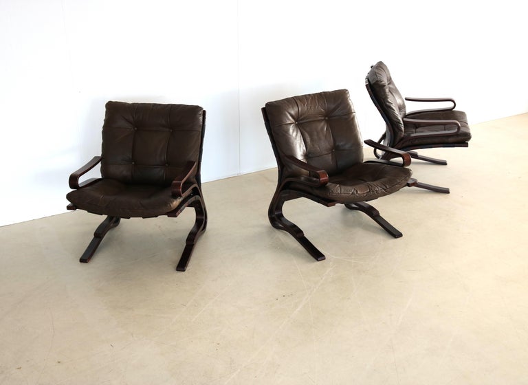 Vintage Skyline Easy Chair For Sale at 1stDibs