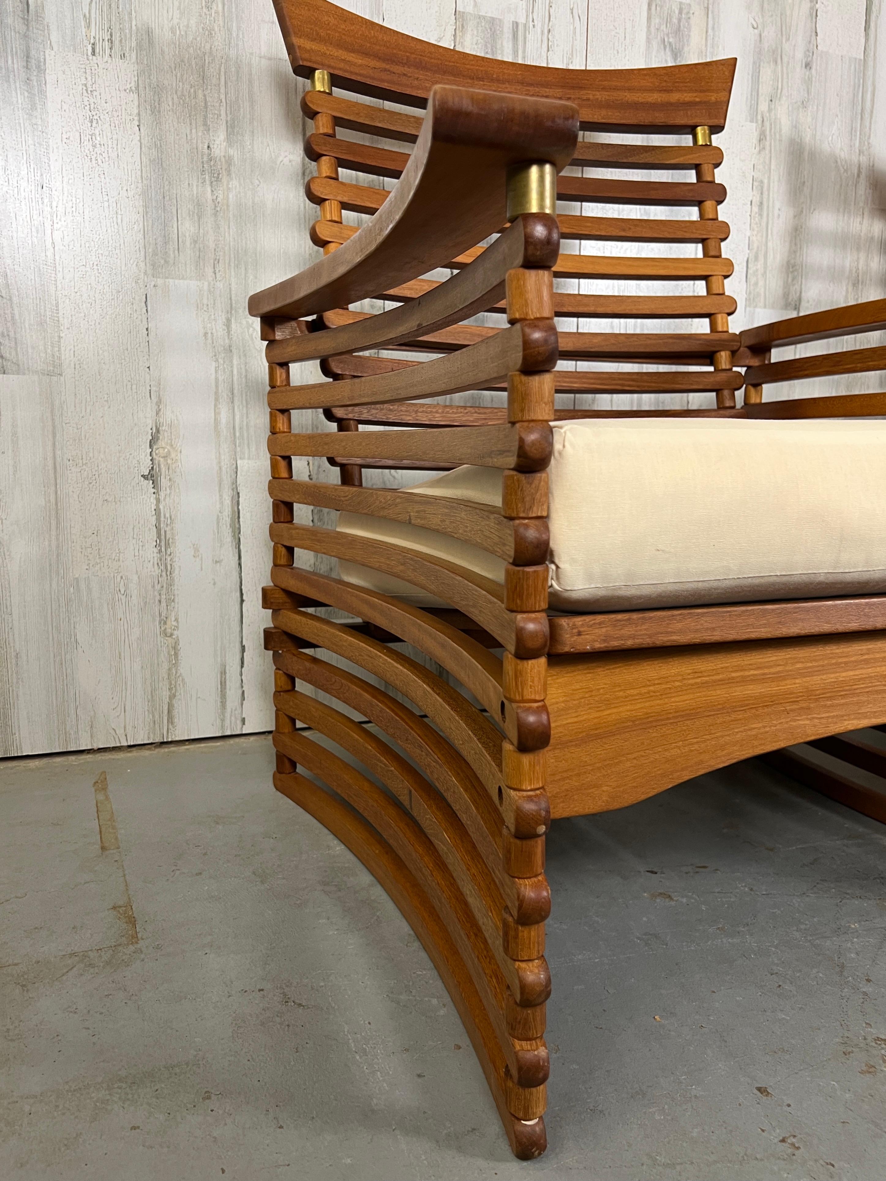 Vintage Lounge-Stühle aus Teakholz mit Lattenrost im Angebot 3