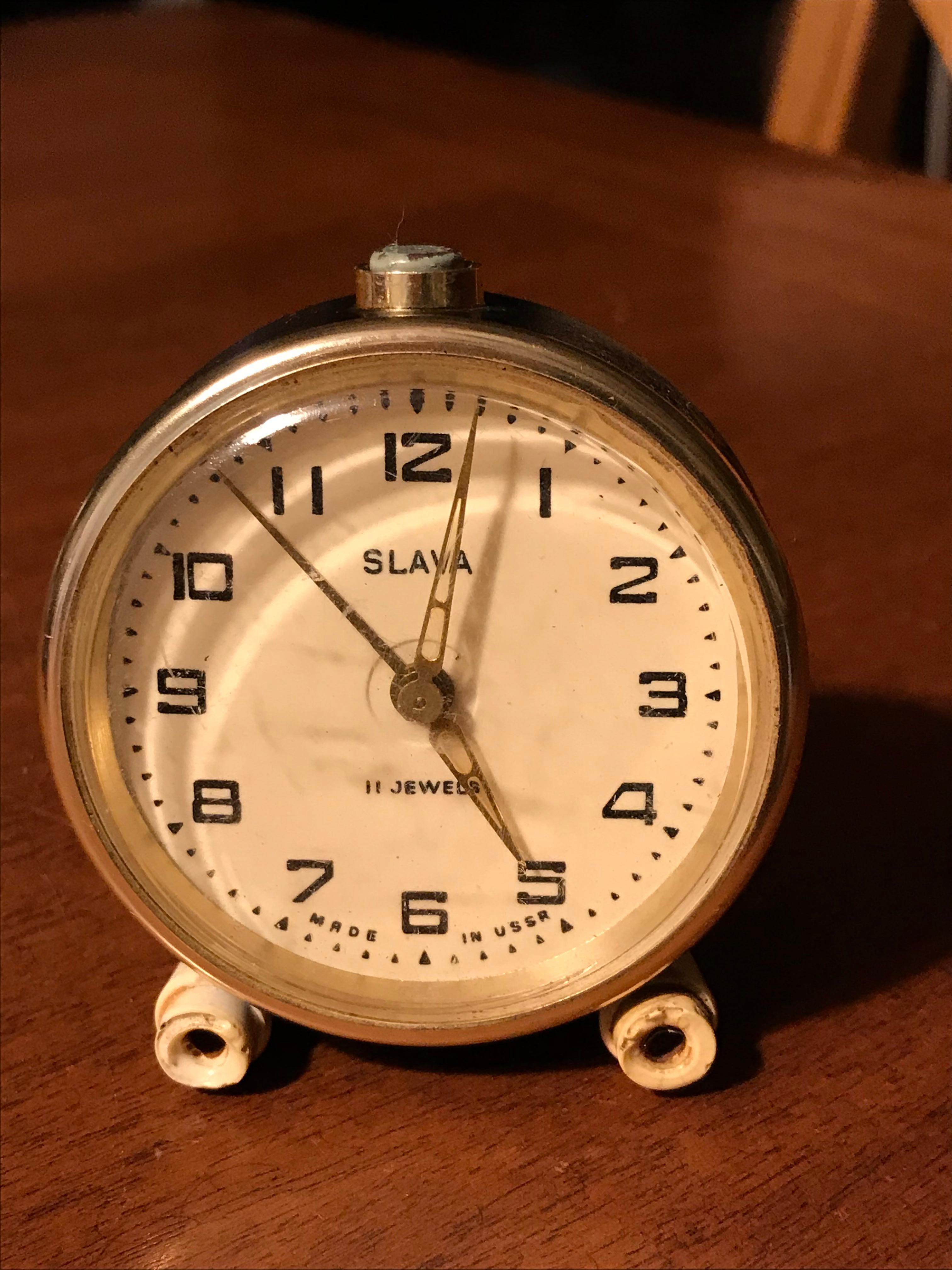Vintage alarm desk table clock Slava 1980s, from Russia / Soviet Union / USSR
Measures: Length (Depth) 1.97 in
Width 2.56 in
Height 3.15 in.