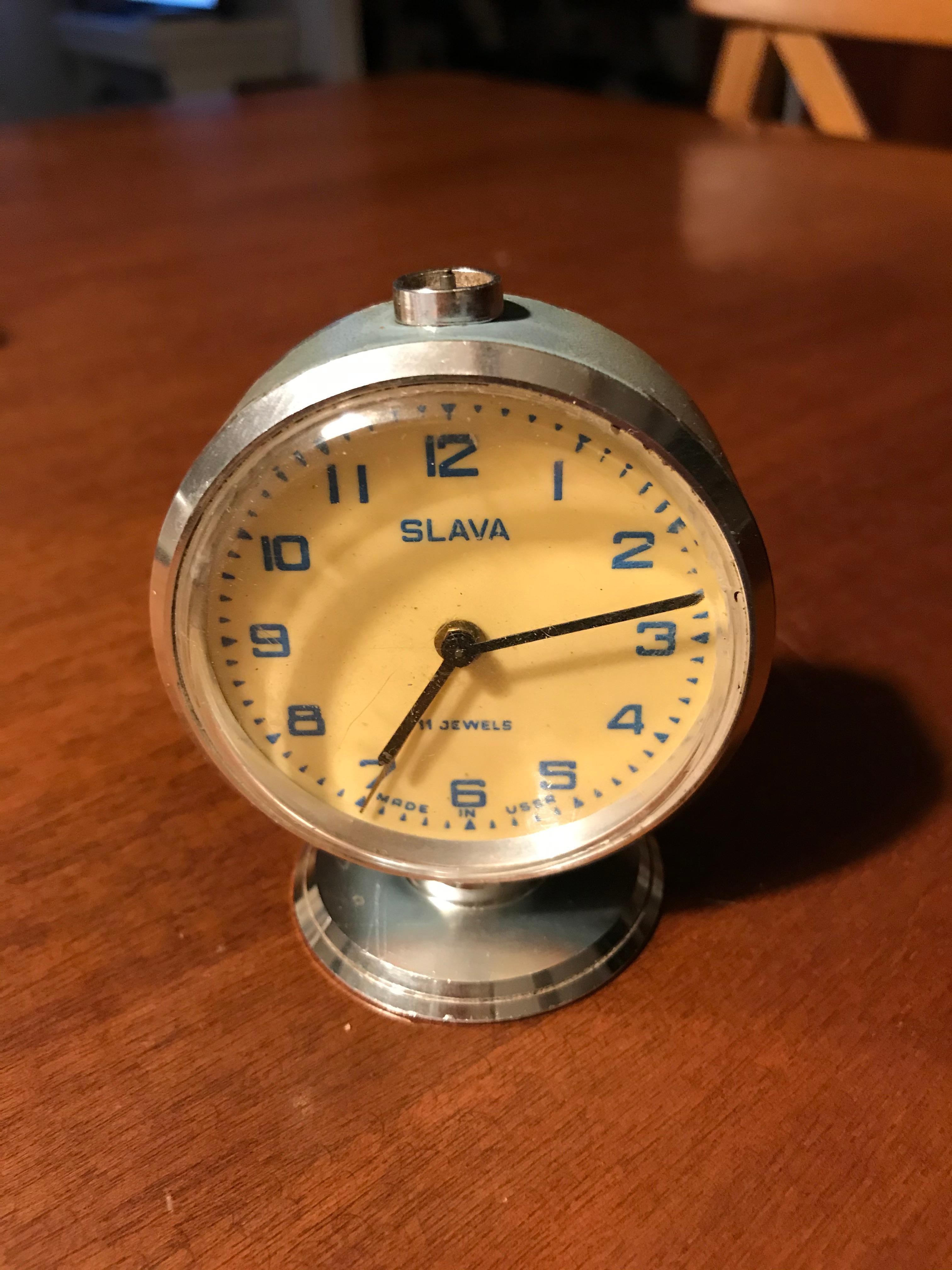 Vintage alarm desk table clock Slava 1980s, from Russia / Soviet Union / USSR
Measures: Length (Depth) 1.97 in
Width 2.56 in
Height 3.15 in.