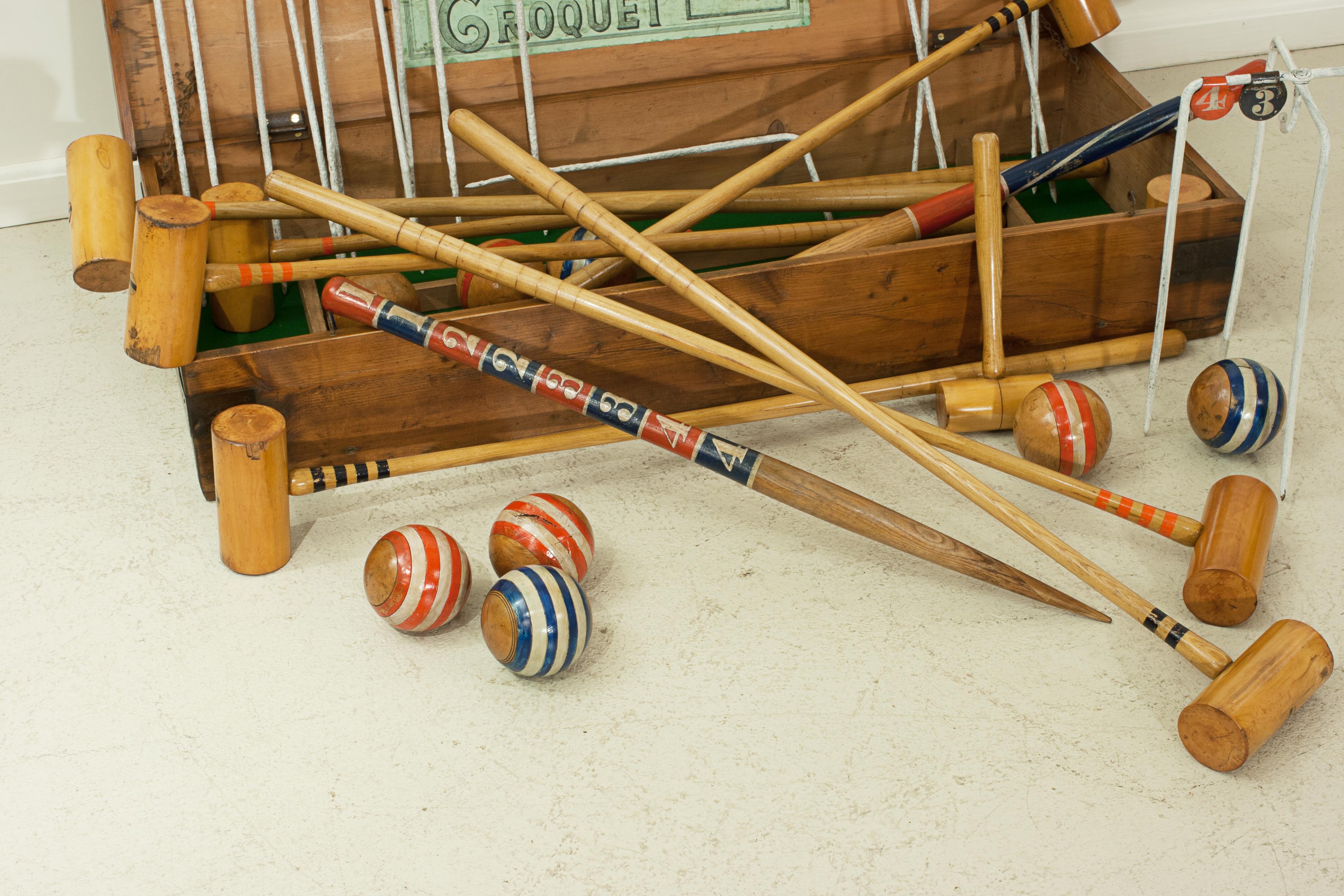 Vintage Slazenger Eight Mallet Croquet Set on Stand, 19th Century Boxwood In Good Condition In Oxfordshire, GB