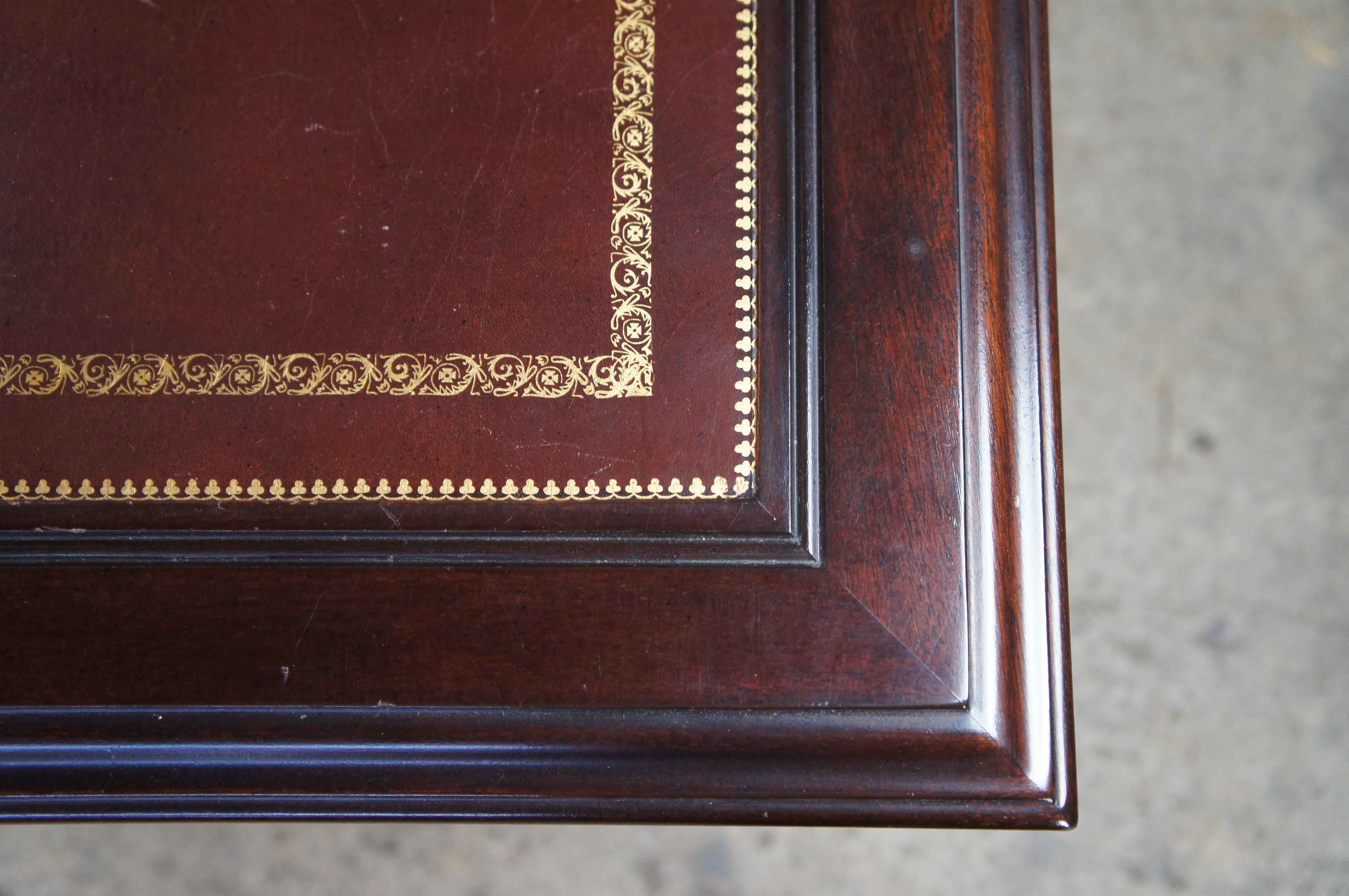 Vintage Sligh Chippendale Style Mahogany Tooled Leather Executive Office Desk 5