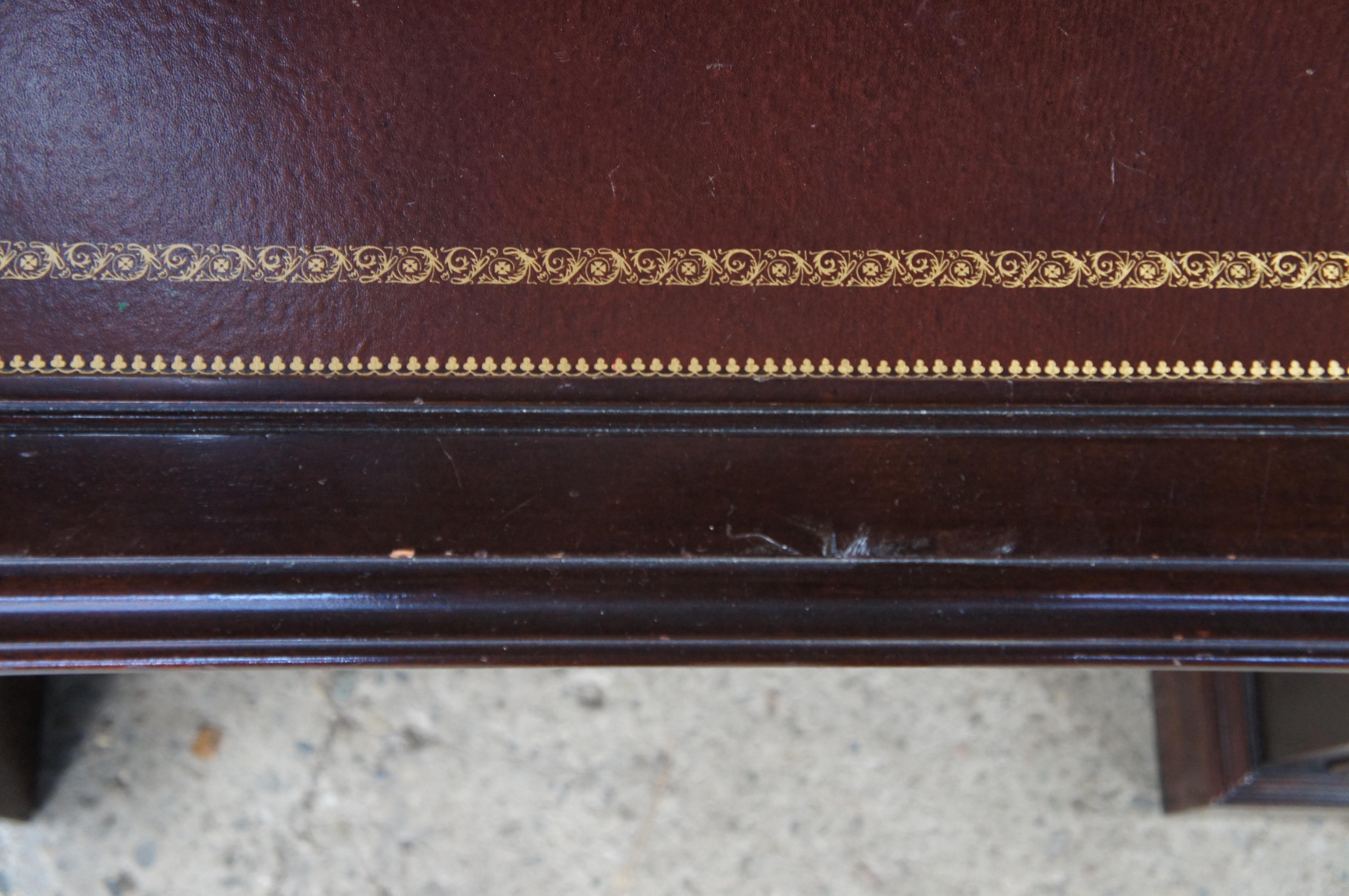 Vintage Sligh Chippendale Style Mahogany Tooled Leather Executive Office Desk 6